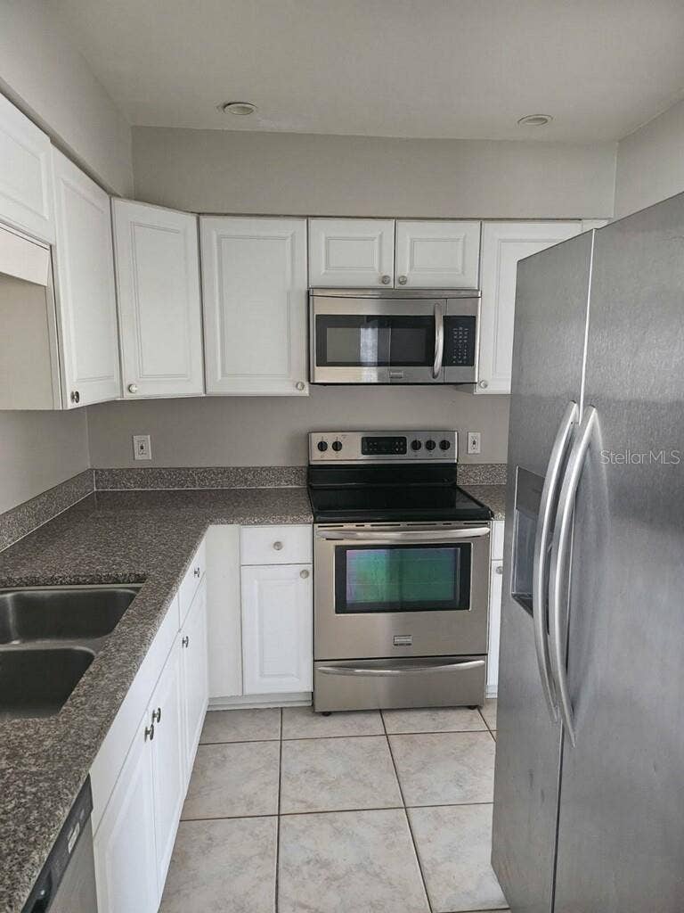 6207 INTERBAY AVENUE, Tampa, FL 33611