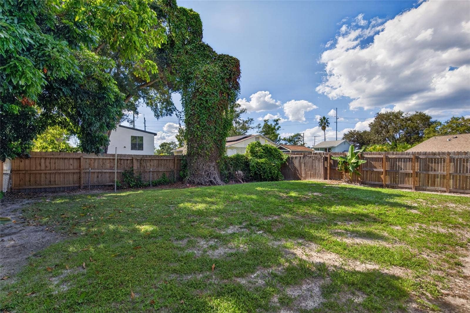 6207 INTERBAY AVENUE, Tampa, FL 33611 6207 INTERBAY AVENUE, Tampa, FL 33611