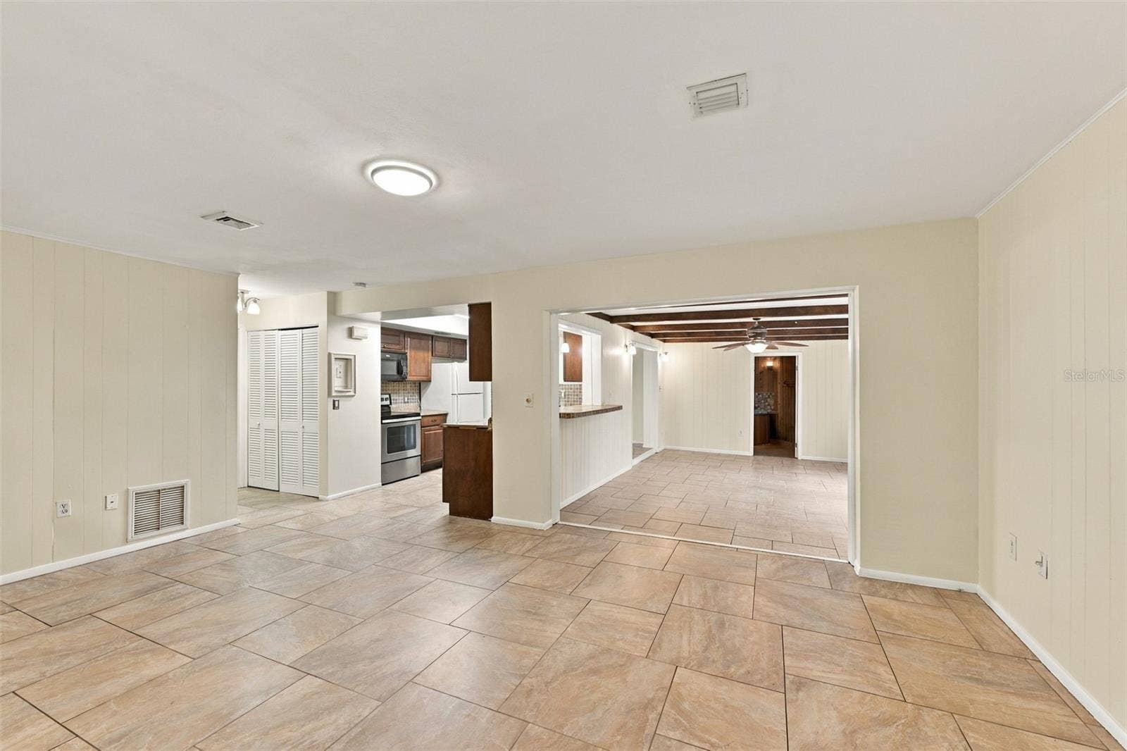 2368 SARAZEN DRIVE, Dunedin, FL 34698 2368 SARAZEN DRIVE, Dunedin, FL 34698