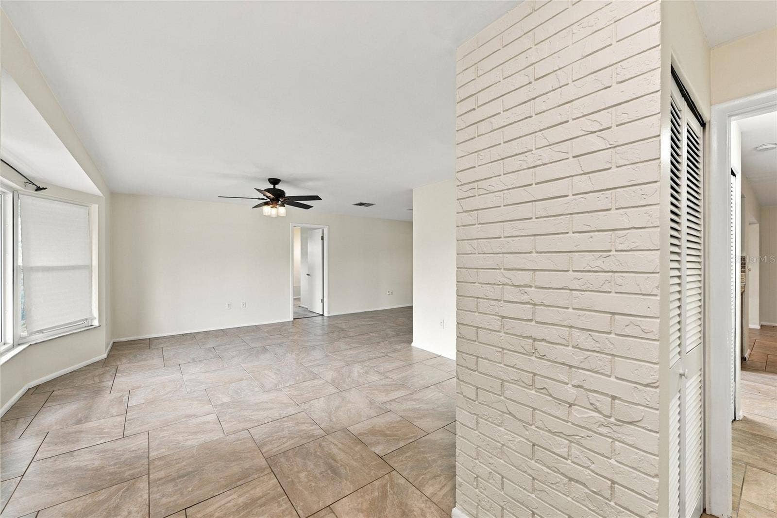 2368 SARAZEN DRIVE, Dunedin, FL 34698 2368 SARAZEN DRIVE, Dunedin, FL 34698