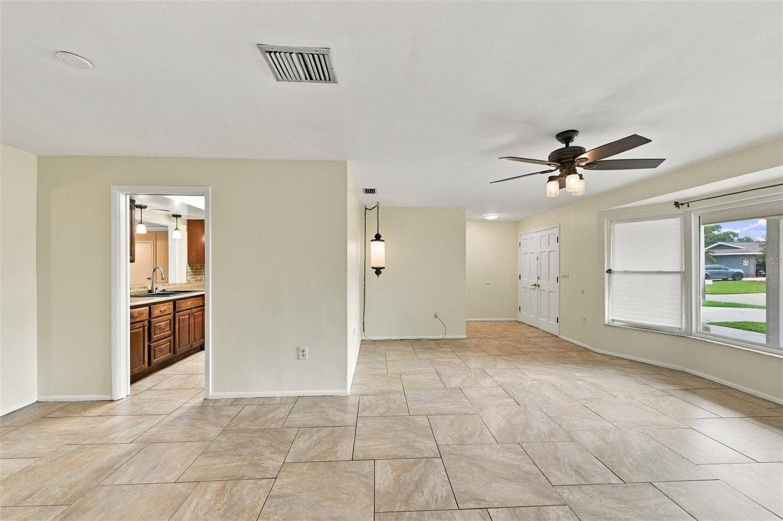 2368 SARAZEN DRIVE, Dunedin, FL 34698 2368 SARAZEN DRIVE, Dunedin, FL 34698