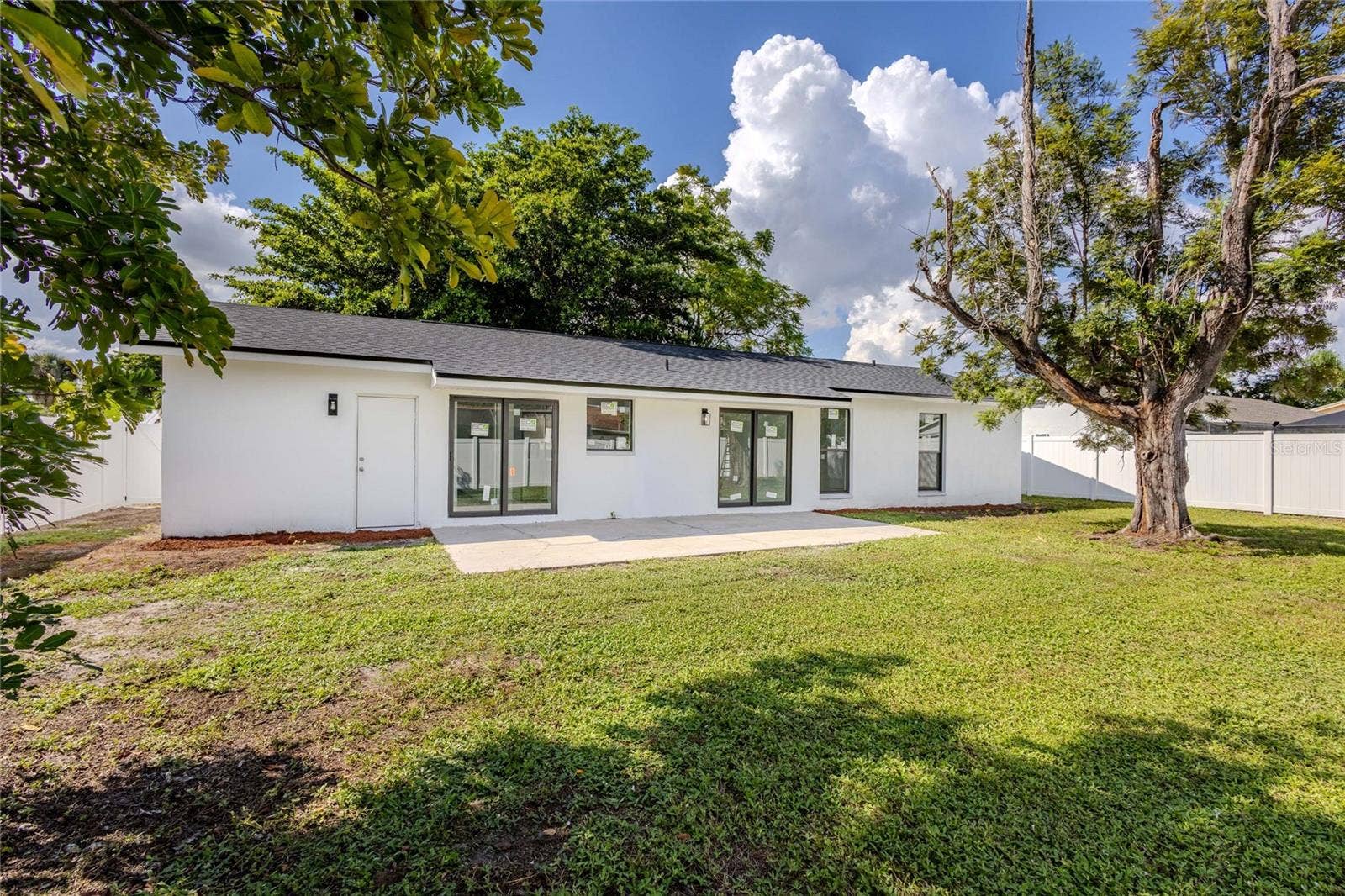 1038 RIDGEWAY DRIVE, North Fort Myers, FL 33903 1038 RIDGEWAY DRIVE, North Fort Myers, FL 33903