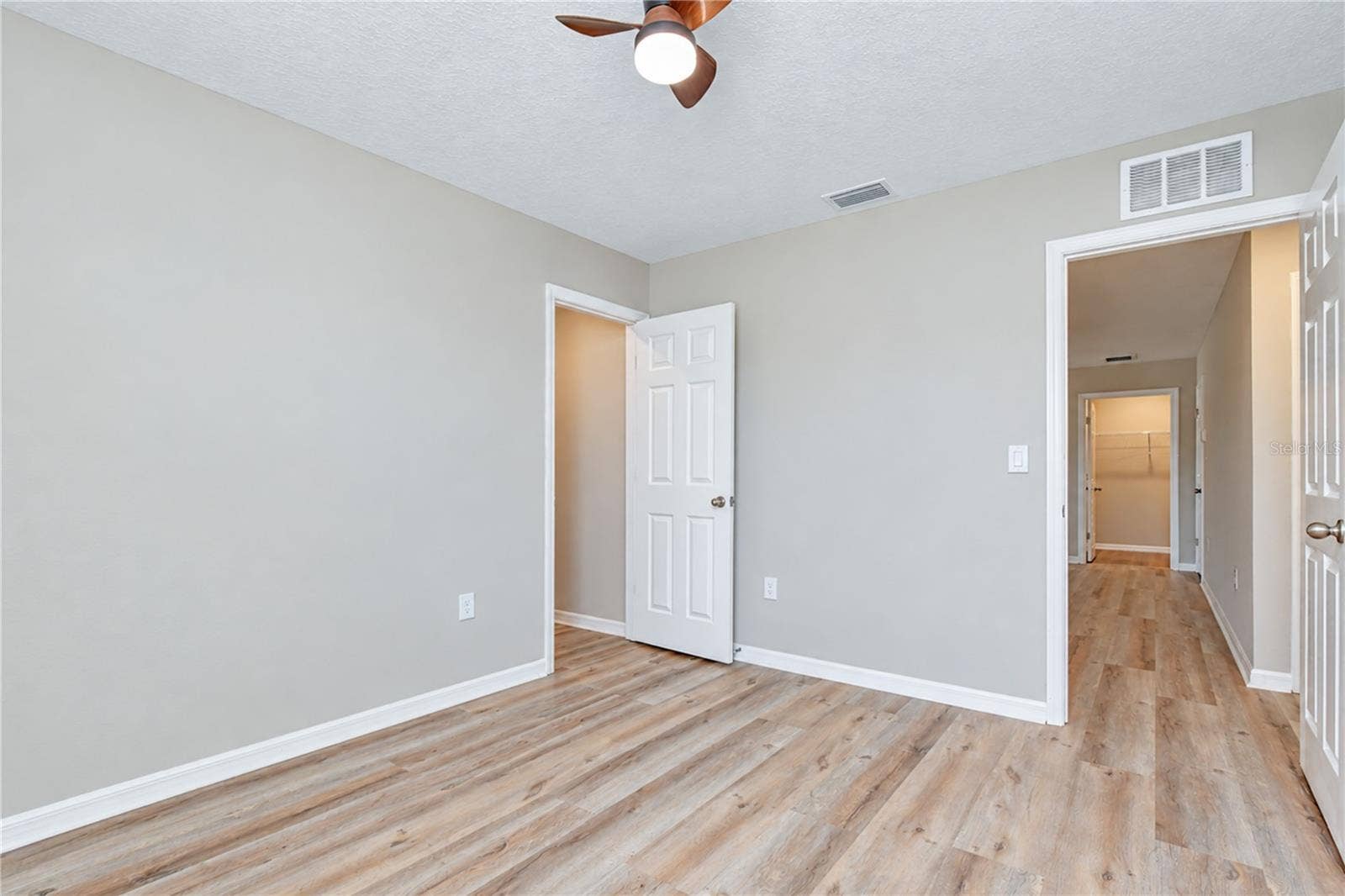 11484 BROOK EDGE AVENUE, Riverview, FL 33569 11484 BROOK EDGE AVENUE, Riverview, FL 33569