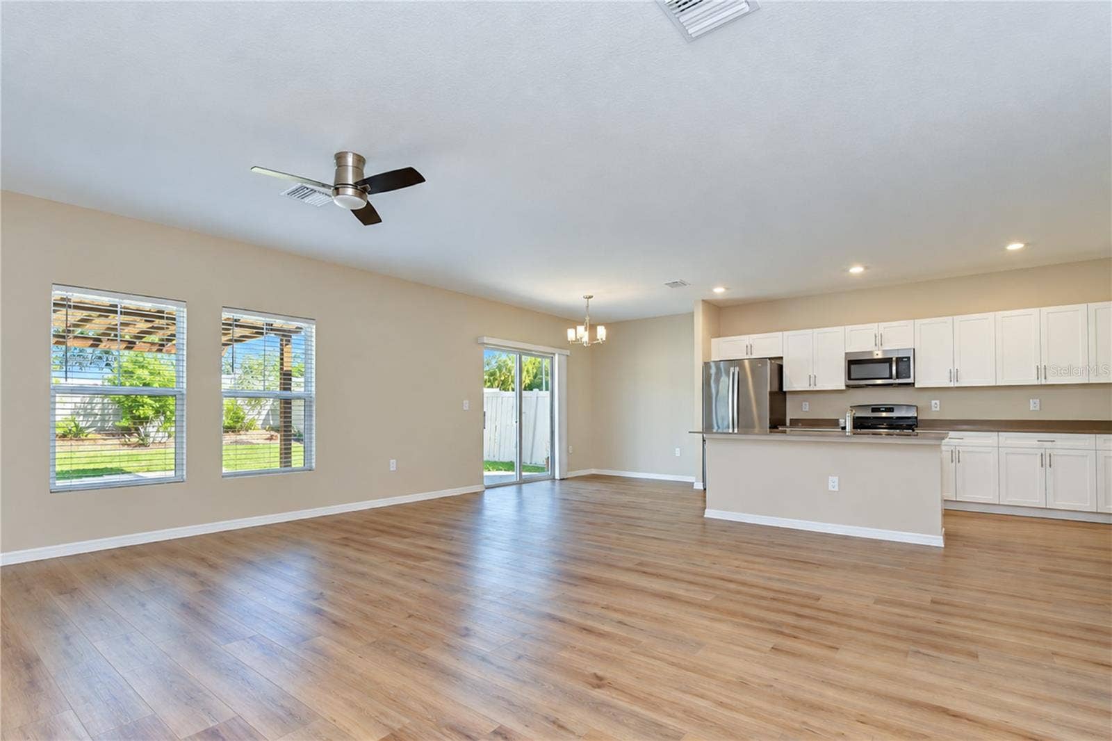 11484 BROOK EDGE AVENUE, Riverview, FL 33569 11484 BROOK EDGE AVENUE, Riverview, FL 33569