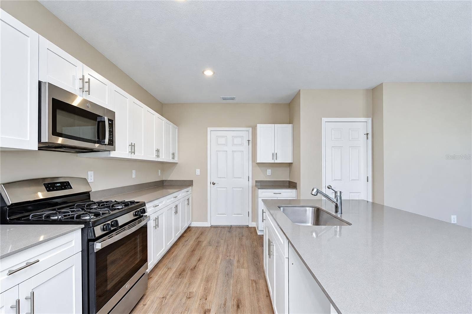 11484 BROOK EDGE AVENUE, Riverview, FL 33569 11484 BROOK EDGE AVENUE, Riverview, FL 33569