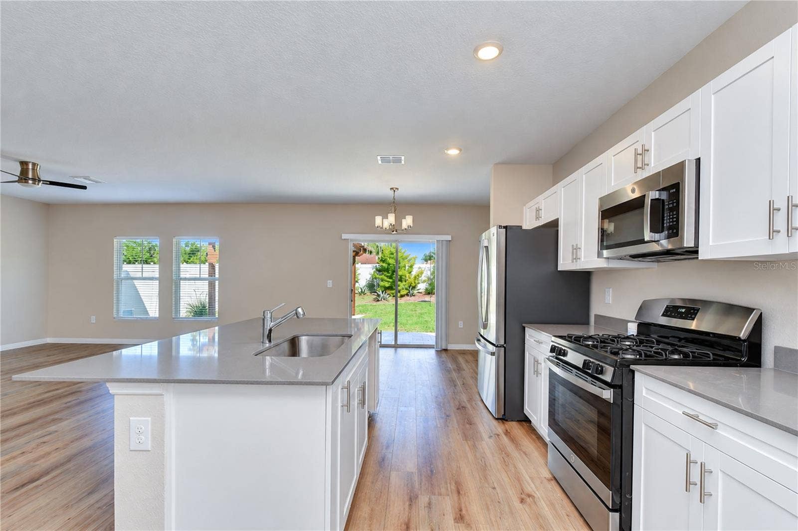 11484 BROOK EDGE AVENUE, Riverview, FL 33569 11484 BROOK EDGE AVENUE, Riverview, FL 33569