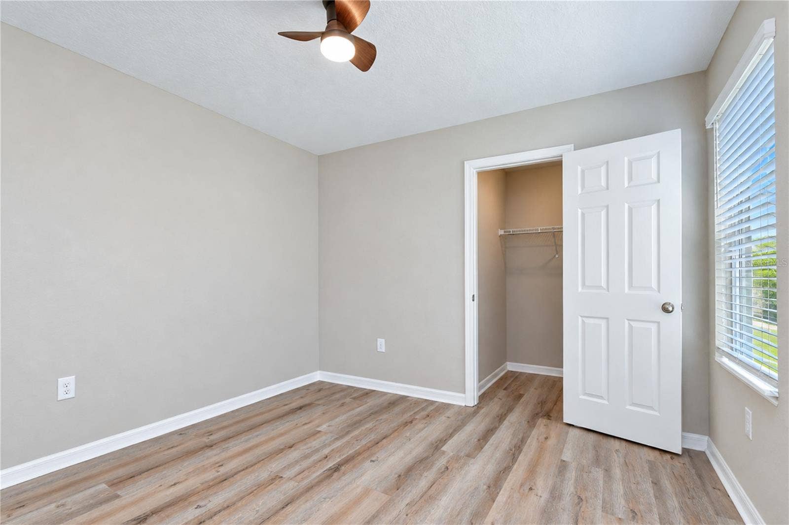 11484 BROOK EDGE AVENUE, Riverview, FL 33569 11484 BROOK EDGE AVENUE, Riverview, FL 33569