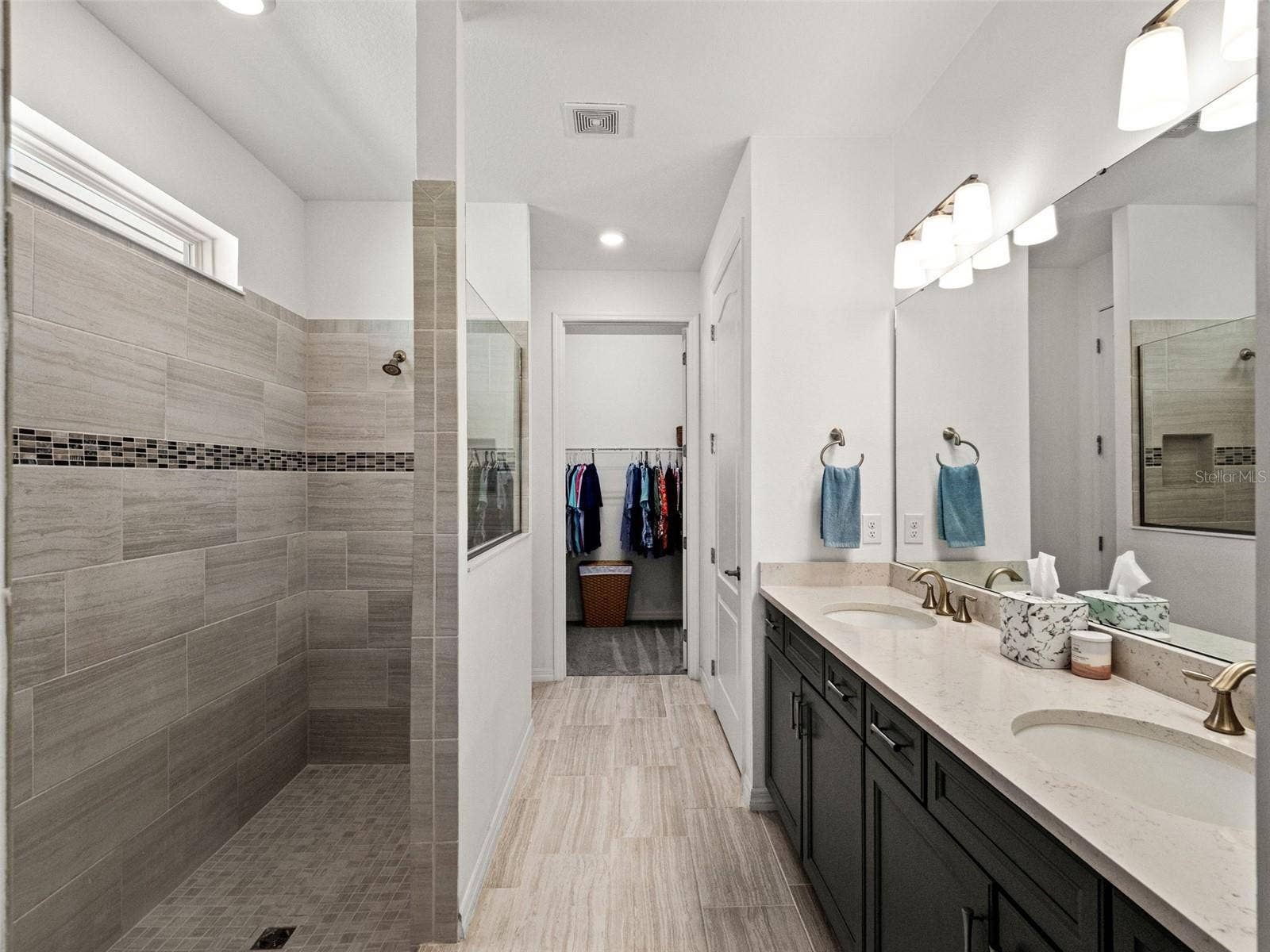 9594 RALLY SPRING LOOP, Wesley Chapel, FL 33545 9594 RALLY SPRING LOOP, Wesley Chapel, FL 33545