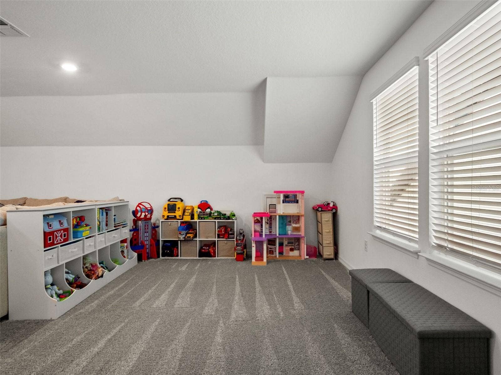 9594 RALLY SPRING LOOP, Wesley Chapel, FL 33545 9594 RALLY SPRING LOOP, Wesley Chapel, FL 33545
