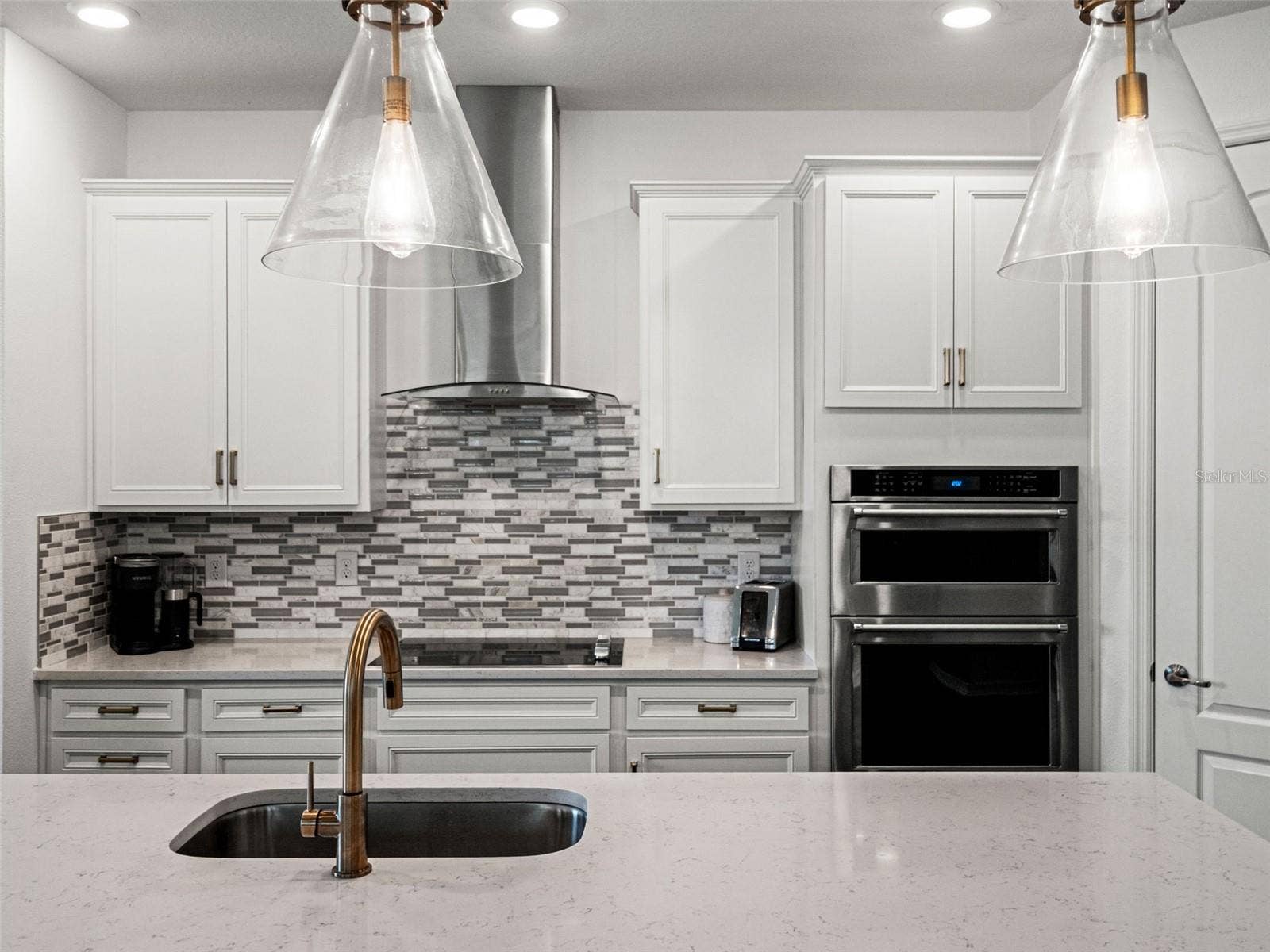 9594 RALLY SPRING LOOP, Wesley Chapel, FL 33545 9594 RALLY SPRING LOOP, Wesley Chapel, FL 33545