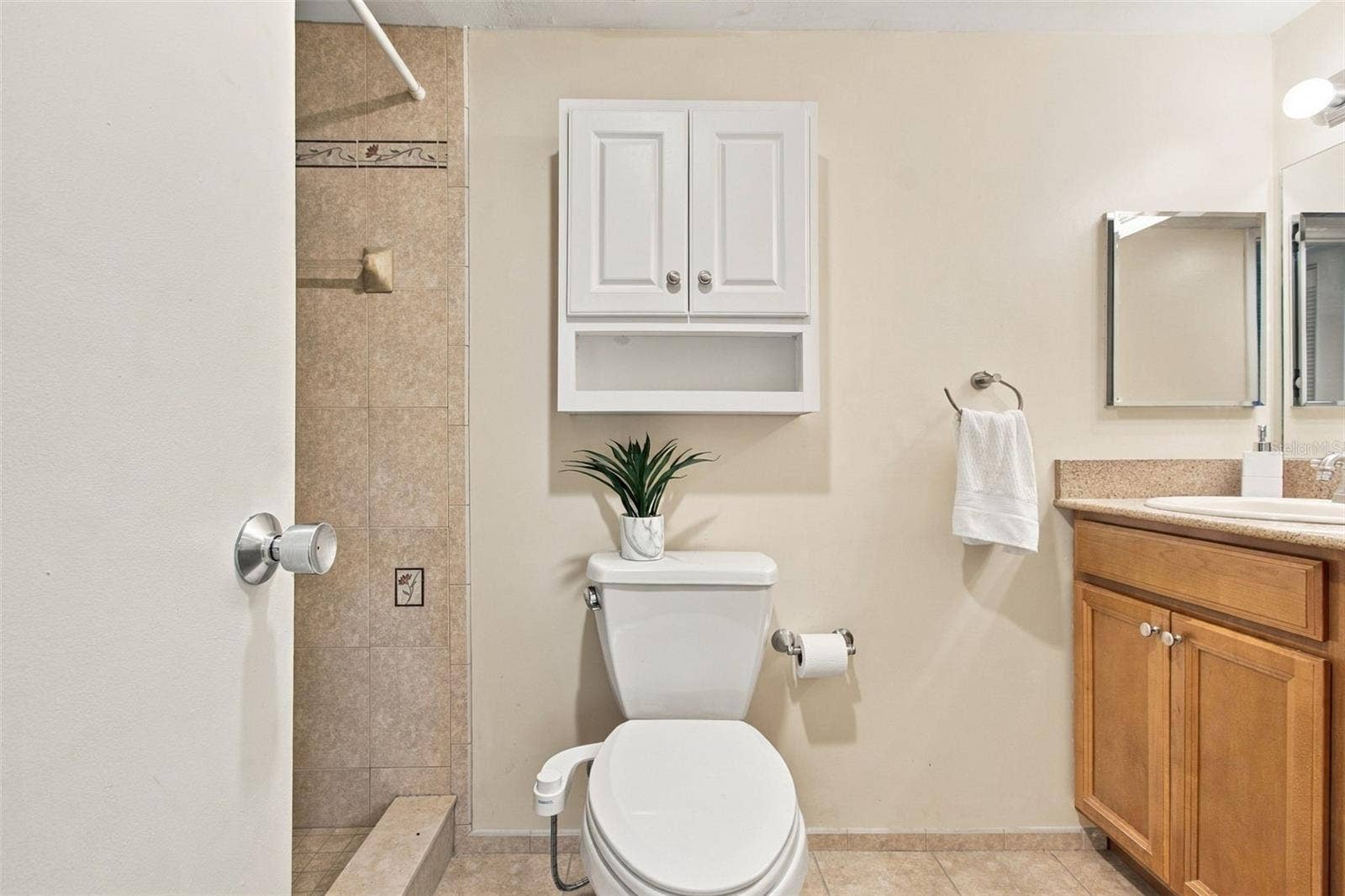 210 N BAYSHORE BOULEVARD, #207, Clearwater, FL 33759 210 N BAYSHORE BOULEVARD, #207, Clearwater, FL 33759
