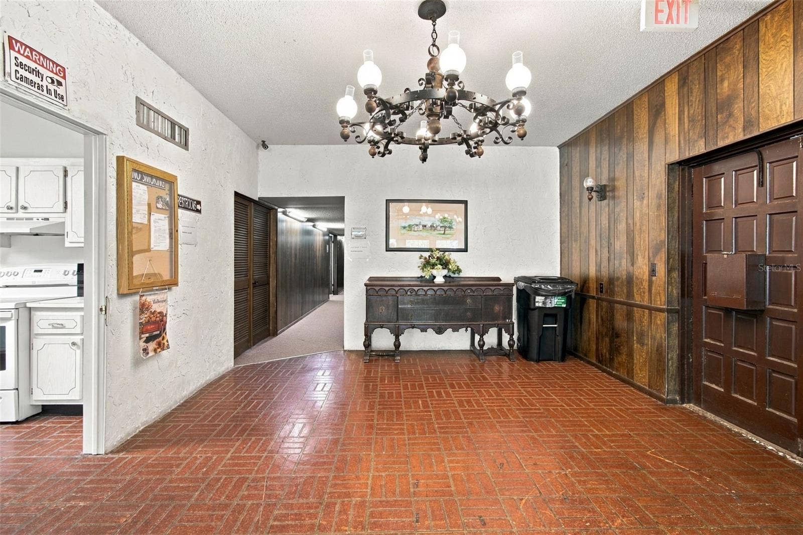 210 N BAYSHORE BOULEVARD, #207, Clearwater, FL 33759 210 N BAYSHORE BOULEVARD, #207, Clearwater, FL 33759
