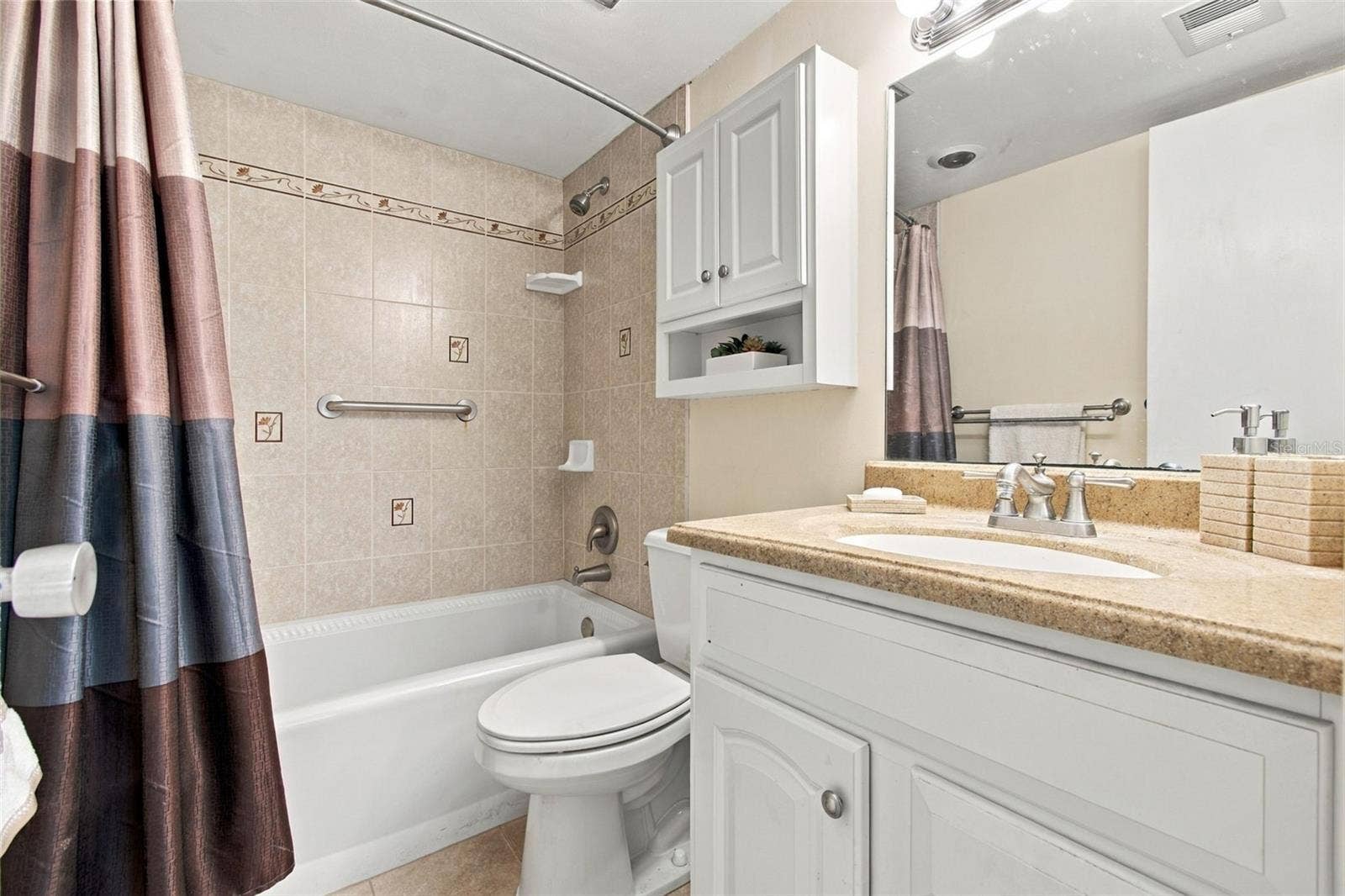 210 N BAYSHORE BOULEVARD, #207, Clearwater, FL 33759 210 N BAYSHORE BOULEVARD, #207, Clearwater, FL 33759