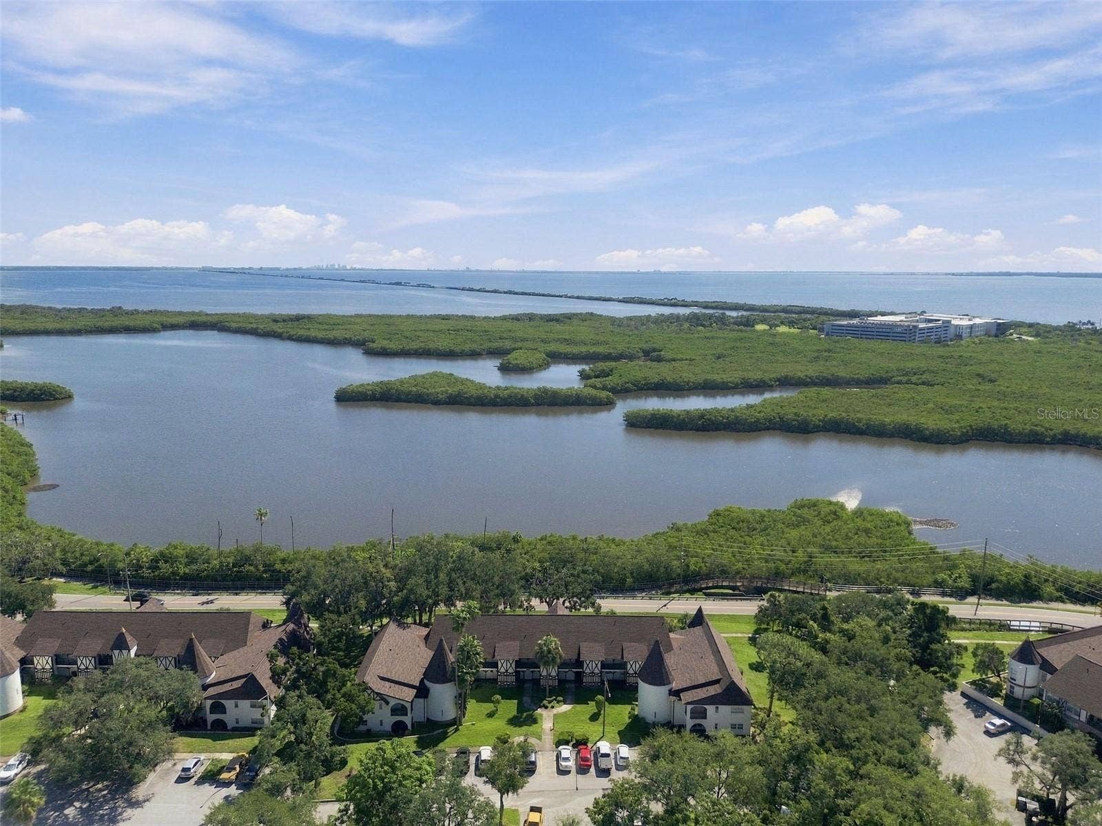 210 N BAYSHORE BOULEVARD, #207, Clearwater, FL 33759 210 N BAYSHORE BOULEVARD, #207, Clearwater, FL 33759