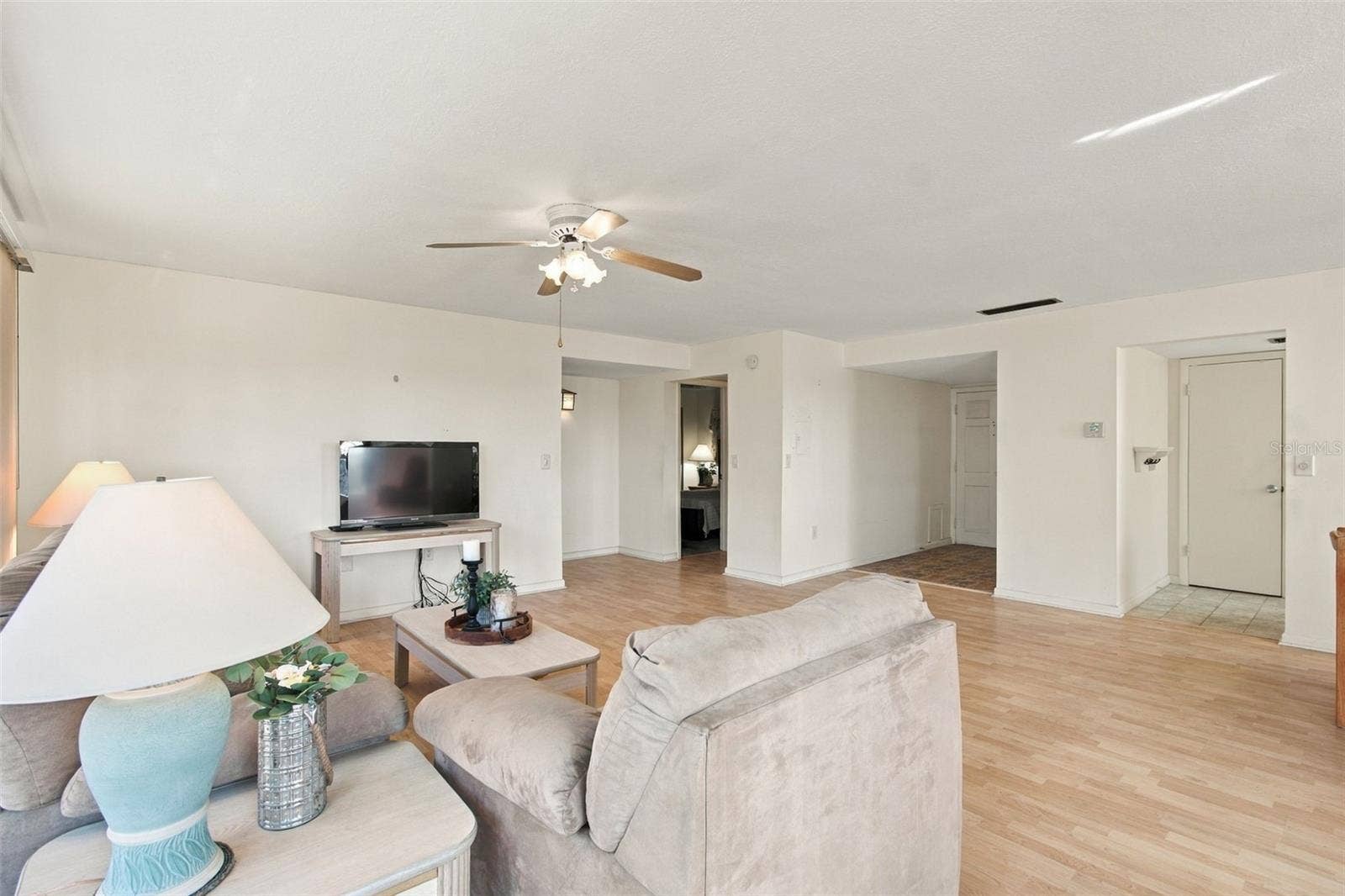 210 N BAYSHORE BOULEVARD, #207, Clearwater, FL 33759 210 N BAYSHORE BOULEVARD, #207, Clearwater, FL 33759