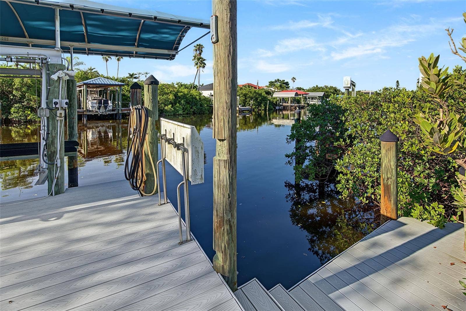 6604 BLACKFIN WAY, Apollo Beach, FL 33572
