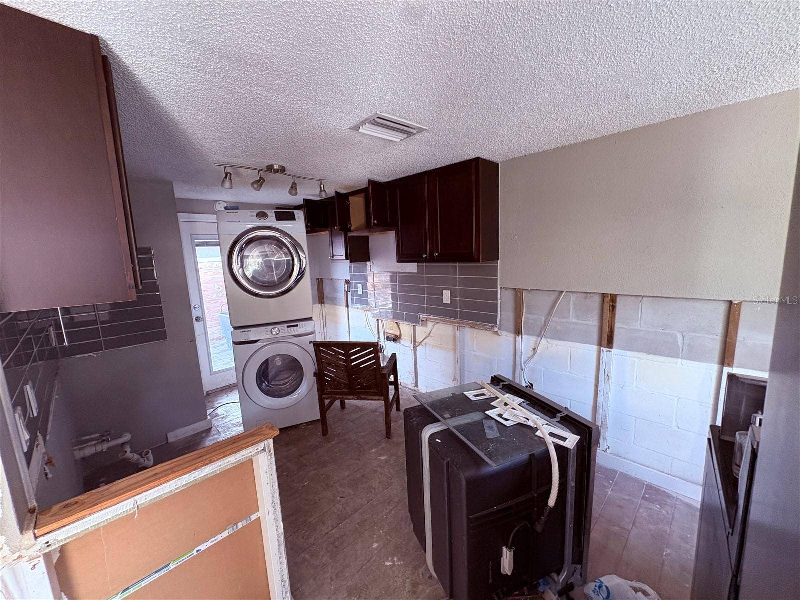 6812 S JUANITA STREET, Tampa, FL 33616 6812 S JUANITA STREET, Tampa, FL 33616