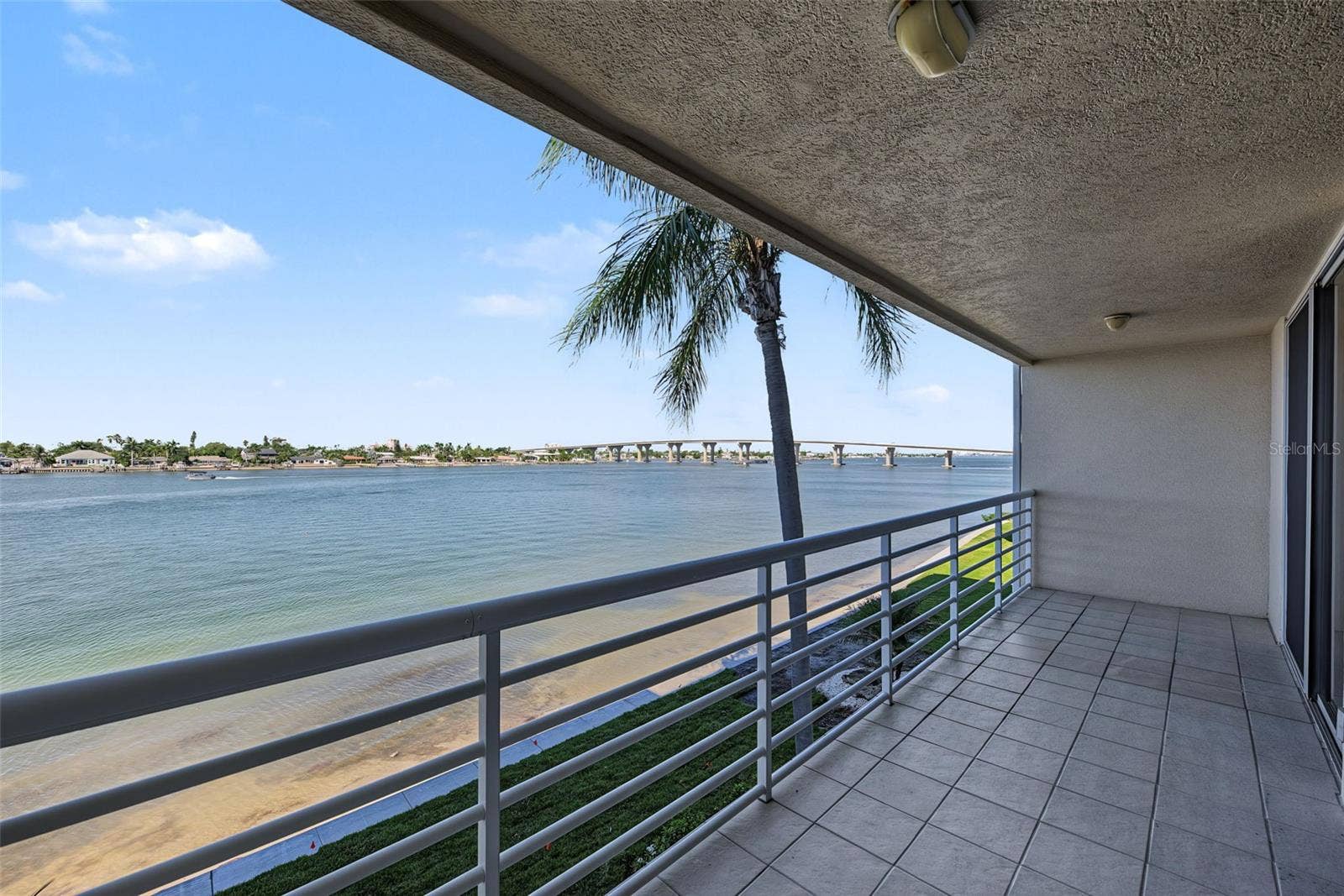 6083 BAHIA DEL MAR CIRCLE, #362, St Petersburg, FL 33715