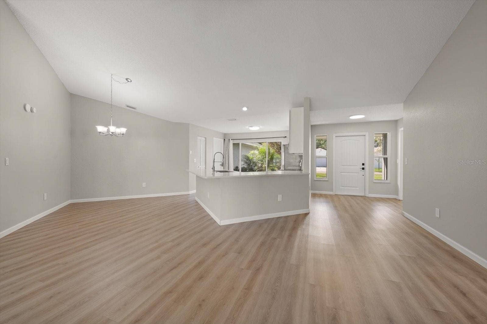 15009 NATUREWALK DRIVE, Tampa, FL 33624 15009 NATUREWALK DRIVE, Tampa, FL 33624