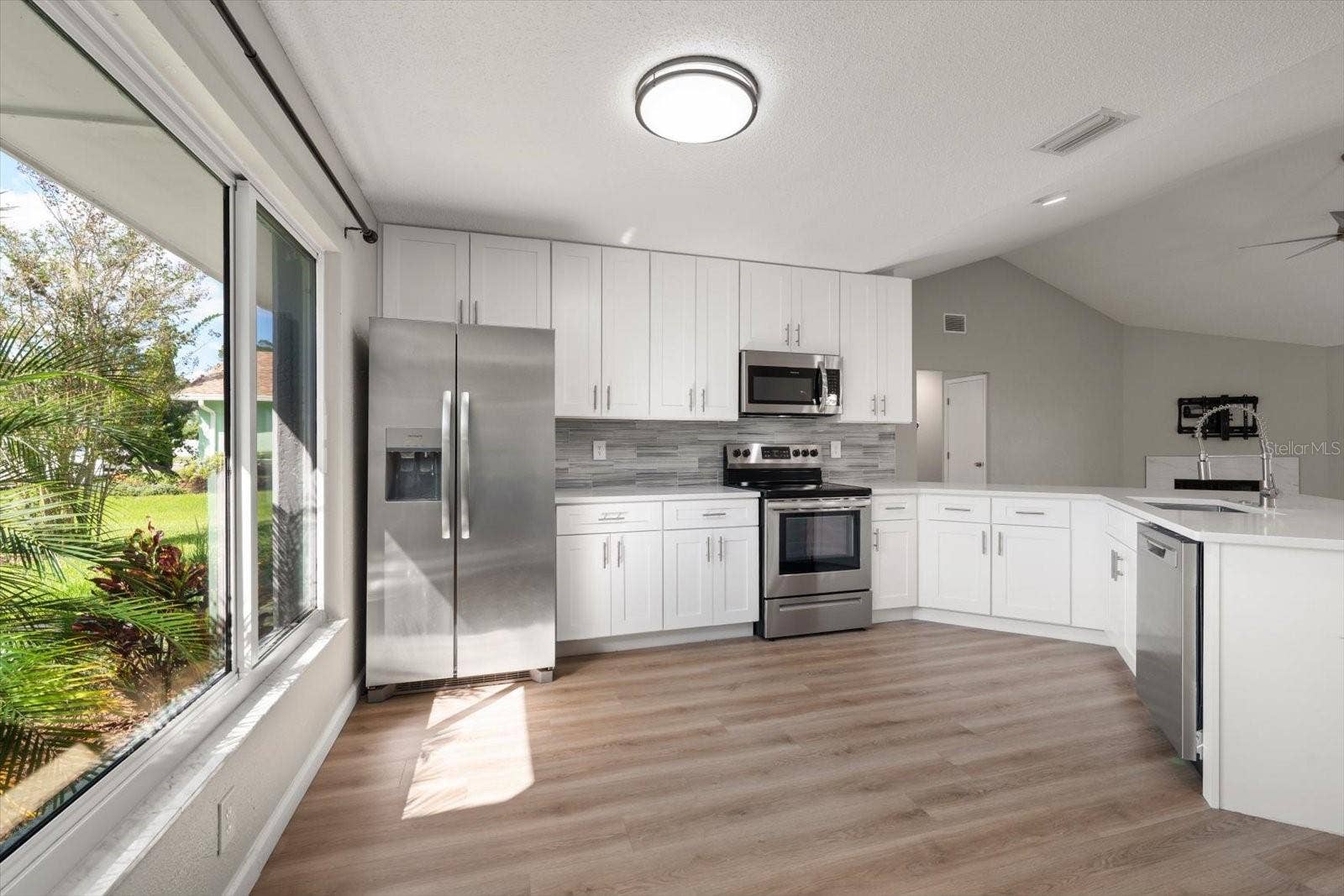 15009 NATUREWALK DRIVE, Tampa, FL 33624 15009 NATUREWALK DRIVE, Tampa, FL 33624
