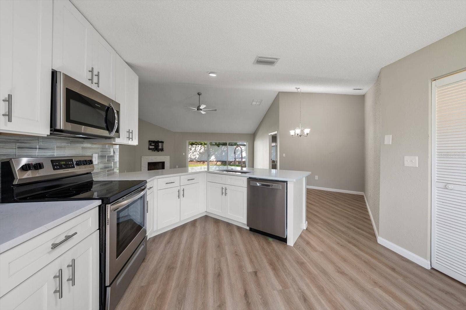 15009 NATUREWALK DRIVE, Tampa, FL 33624 15009 NATUREWALK DRIVE, Tampa, FL 33624
