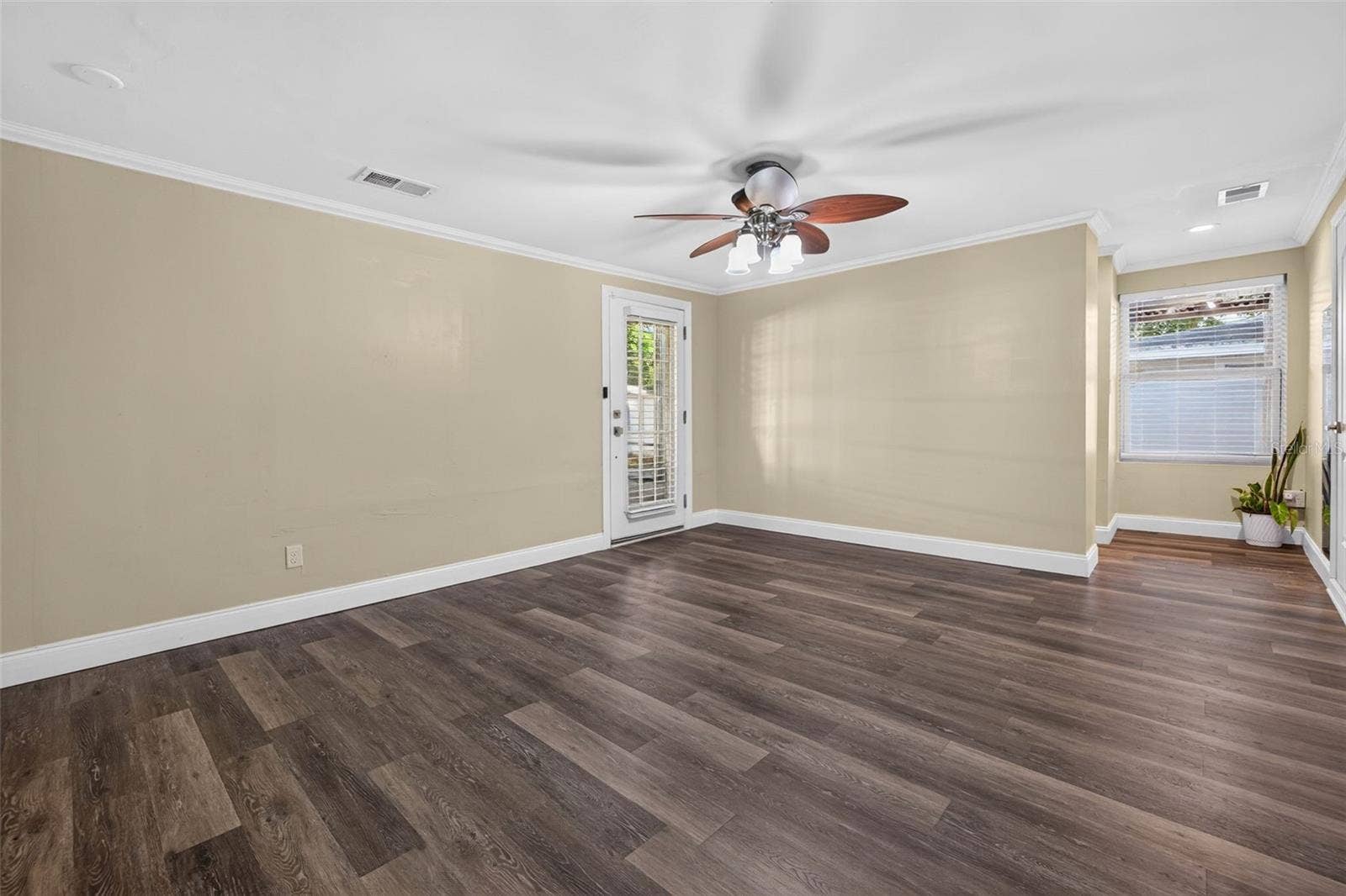 1115 WOODSIDE AVENUE, Clearwater, FL 33756 1115 WOODSIDE AVENUE, Clearwater, FL 33756
