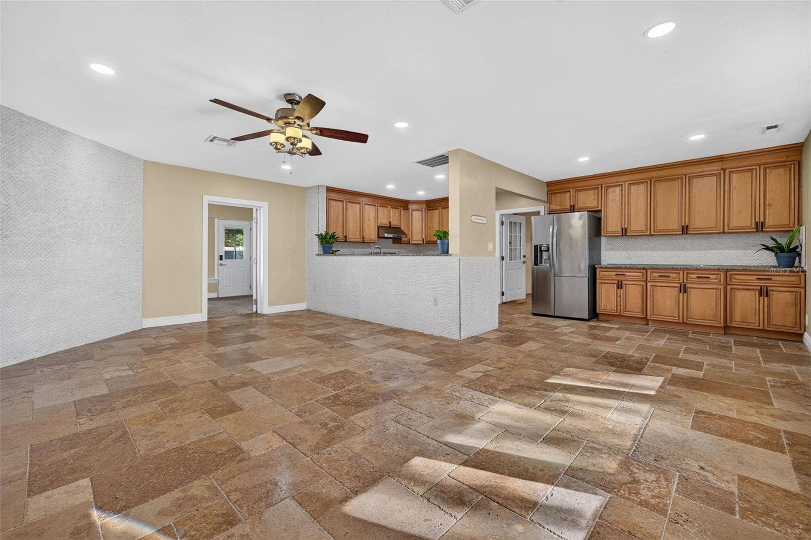 1115 WOODSIDE AVENUE, Clearwater, FL 33756 1115 WOODSIDE AVENUE, Clearwater, FL 33756