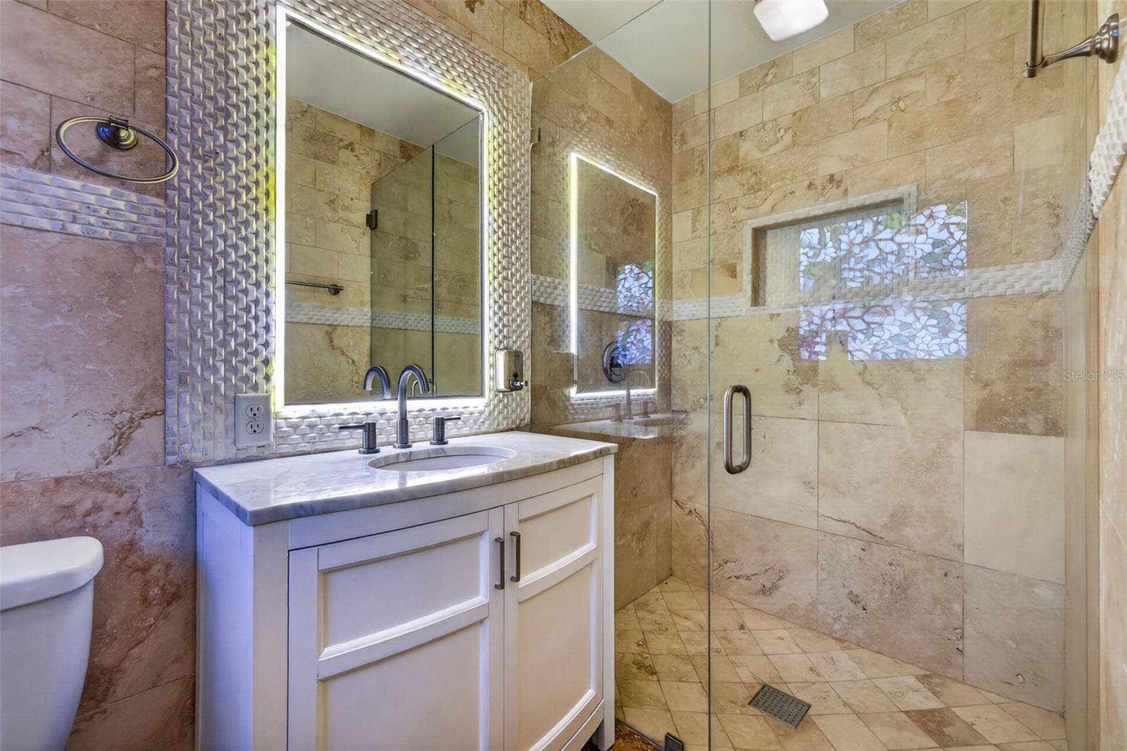 1115 WOODSIDE AVENUE, Clearwater, FL 33756 1115 WOODSIDE AVENUE, Clearwater, FL 33756