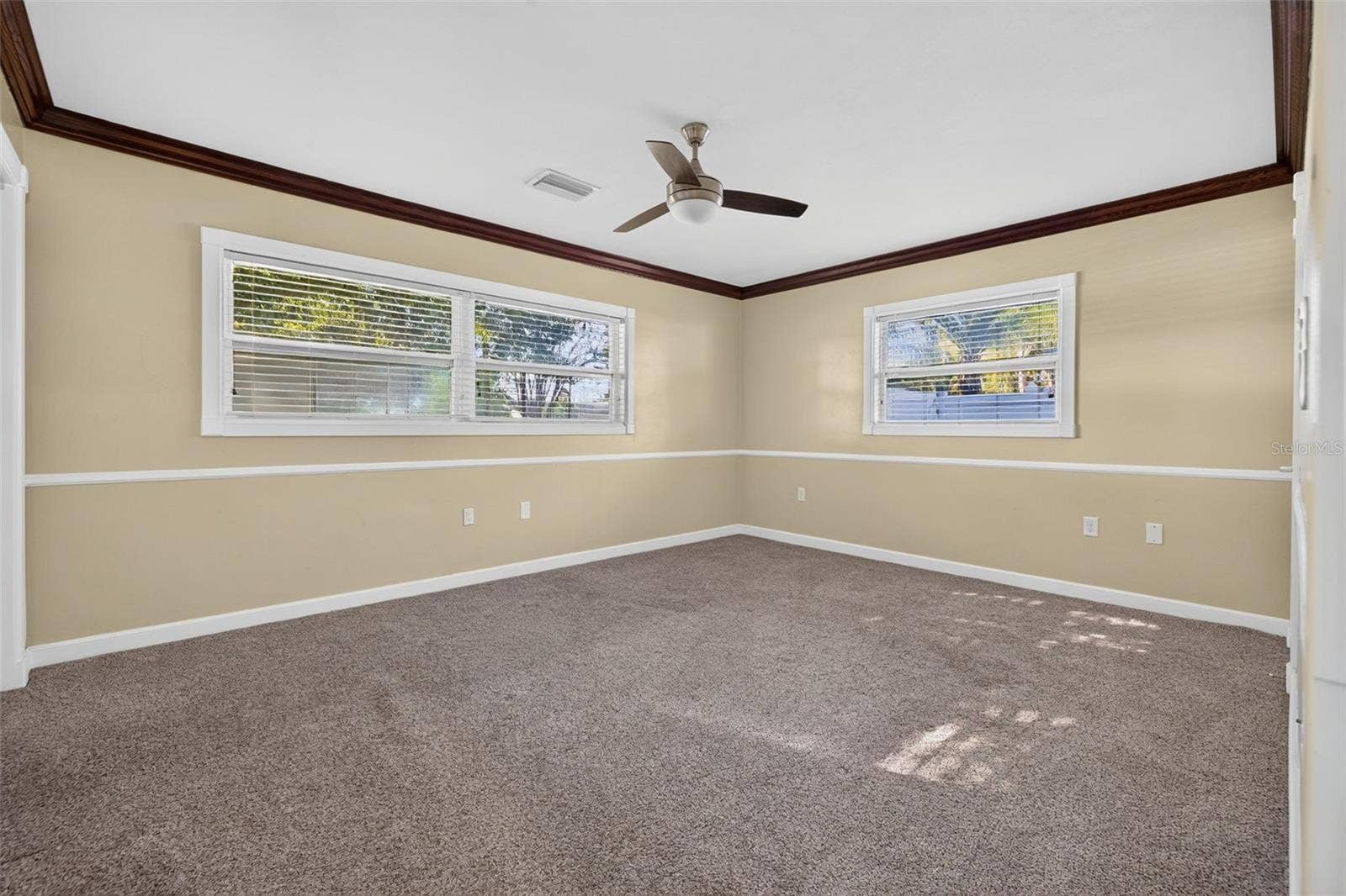 1115 WOODSIDE AVENUE, Clearwater, FL 33756 1115 WOODSIDE AVENUE, Clearwater, FL 33756