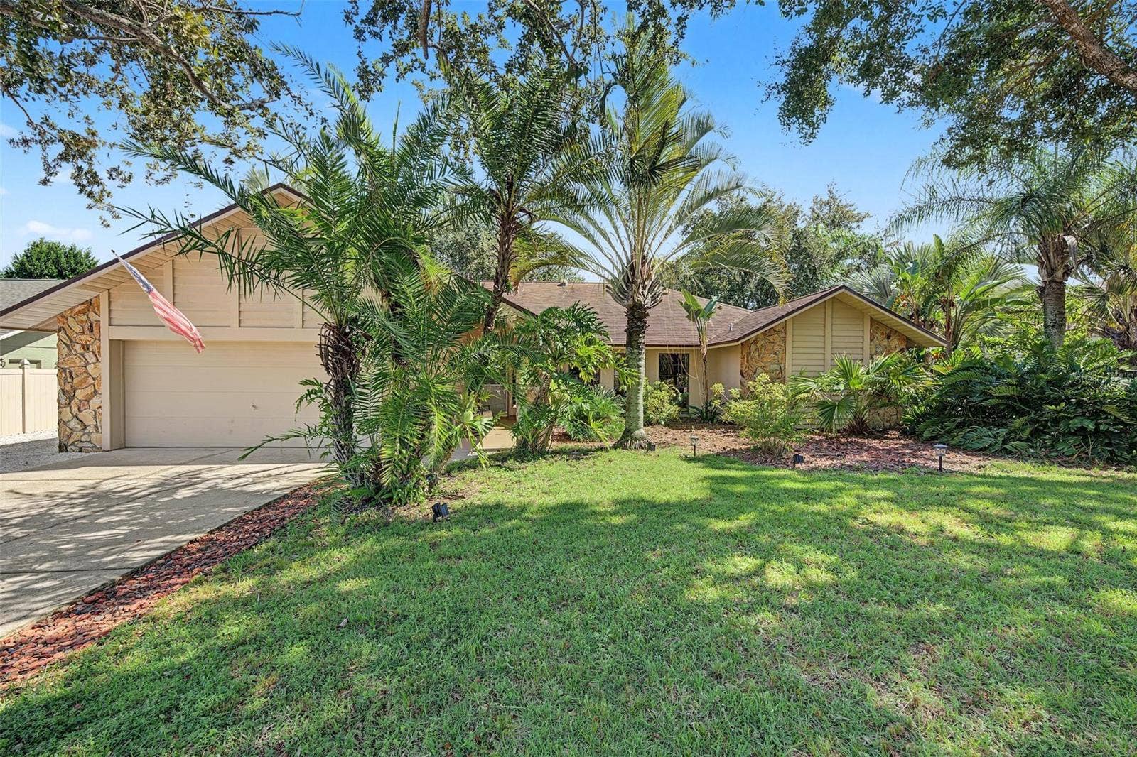 3024 PINEVIEW DRIVE, Holiday, FL 34691 3024 PINEVIEW DRIVE, Holiday, FL 34691