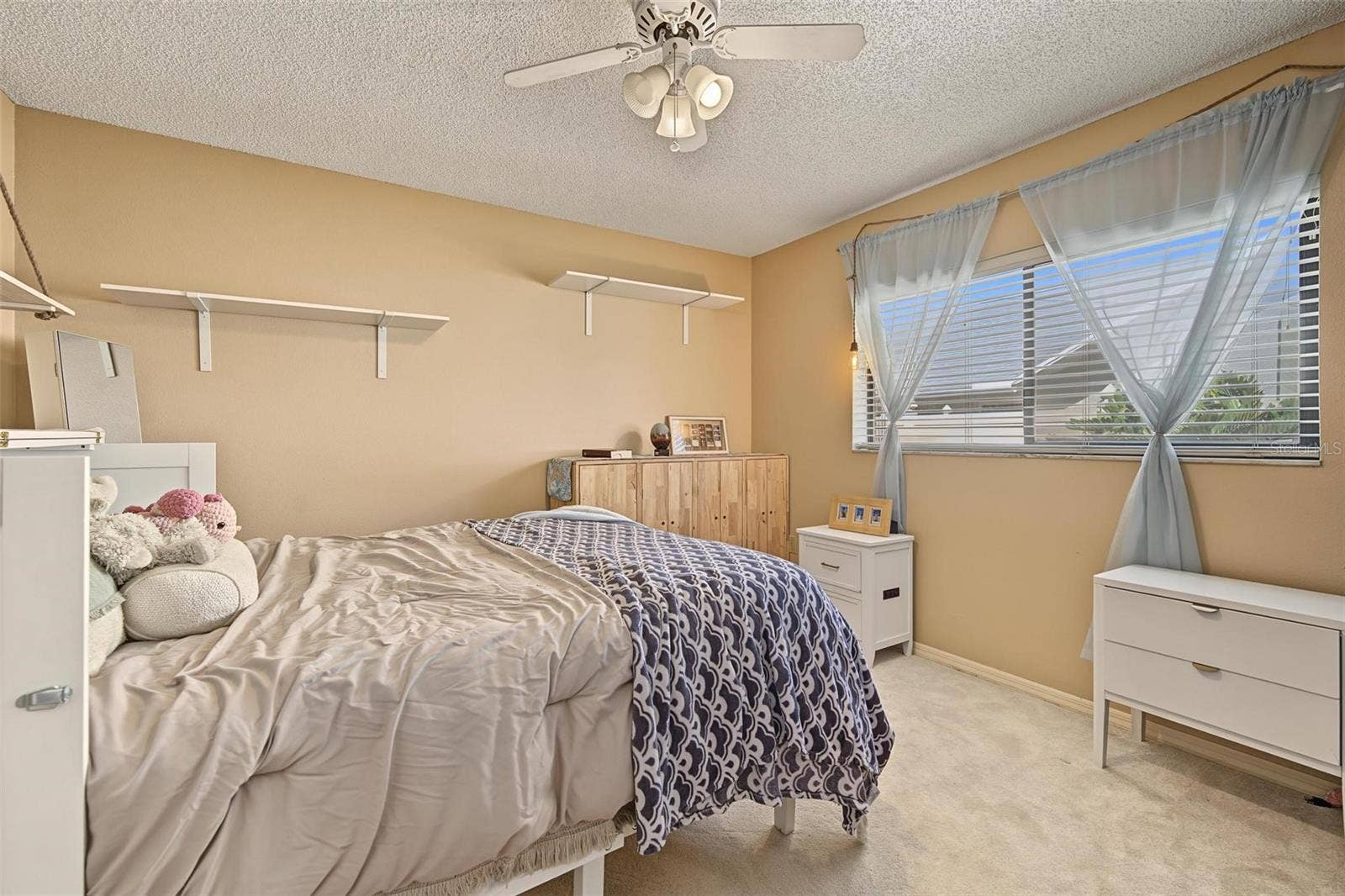 3024 PINEVIEW DRIVE, Holiday, FL 34691 3024 PINEVIEW DRIVE, Holiday, FL 34691