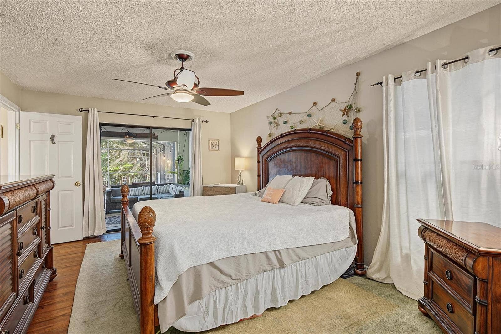 3024 PINEVIEW DRIVE, Holiday, FL 34691 3024 PINEVIEW DRIVE, Holiday, FL 34691
