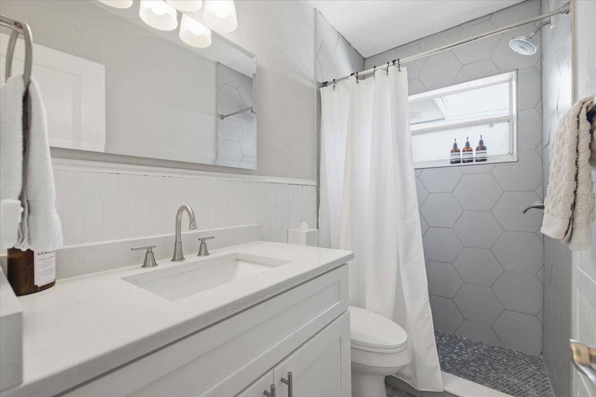 11399 119TH TERRACE, Seminole, FL 33778 11399 119TH TERRACE, Seminole, FL 33778