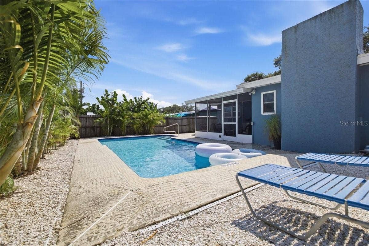 11399 119TH TERRACE, Seminole, FL 33778 11399 119TH TERRACE, Seminole, FL 33778