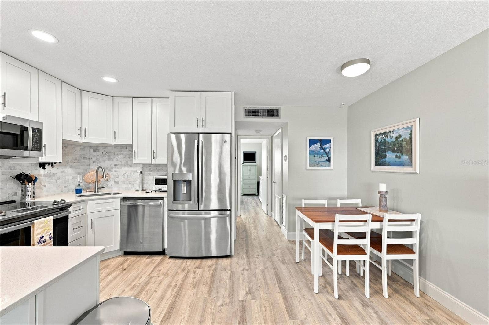 7151 SUNSET WAY, #7, St Pete Beach, FL 33706 7151 SUNSET WAY, #7, St Pete Beach, FL 33706