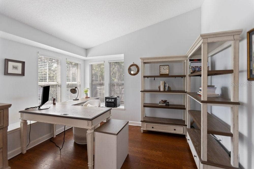 919 S ROME AVENUE, #8, Tampa, FL 33606 Primary suite