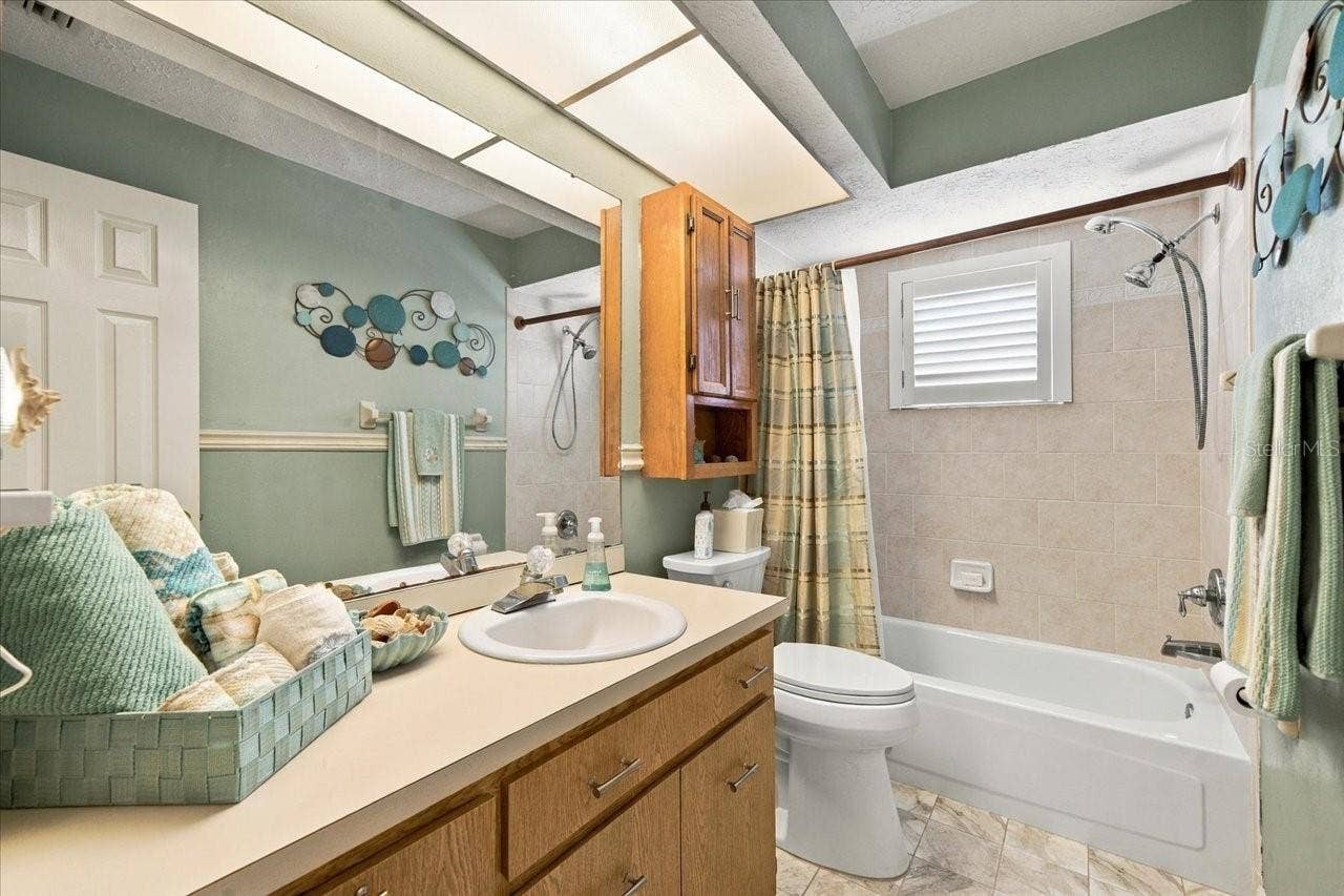 26953 CORAL VINE LANE, Wesley Chapel, FL 33544 26953 CORAL VINE LANE, Wesley Chapel, FL 33544