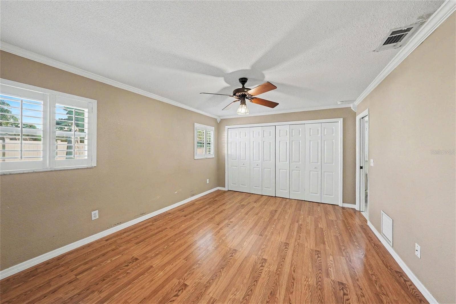 14161 HETRICK CIRCLE N, Largo, FL 33774 14161 HETRICK CIRCLE N, Largo, FL 33774