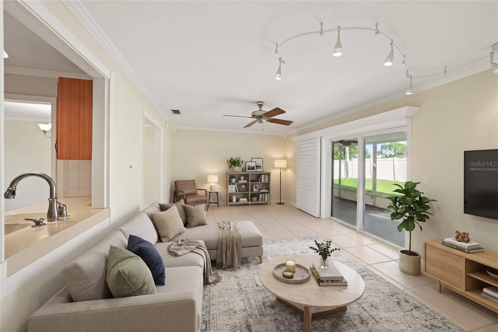 14161 HETRICK CIRCLE N, Largo, FL 33774 Virtually Staged