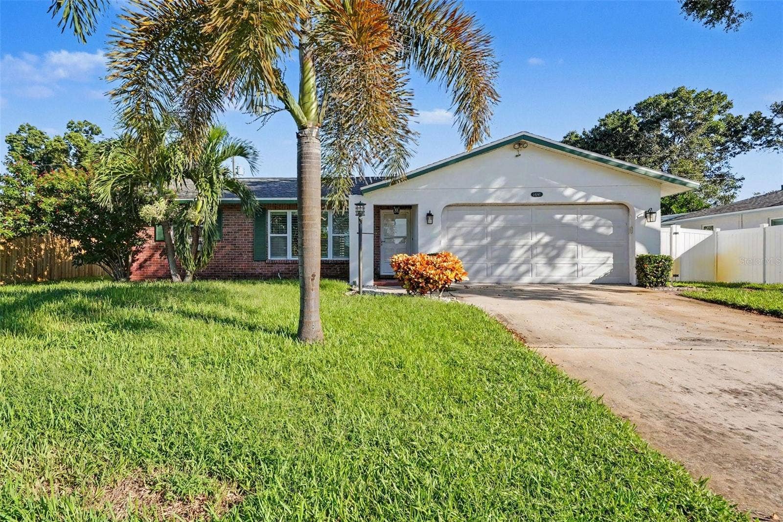14161 HETRICK CIRCLE N, Largo, FL 33774 14161 HETRICK CIRCLE N, Largo, FL 33774