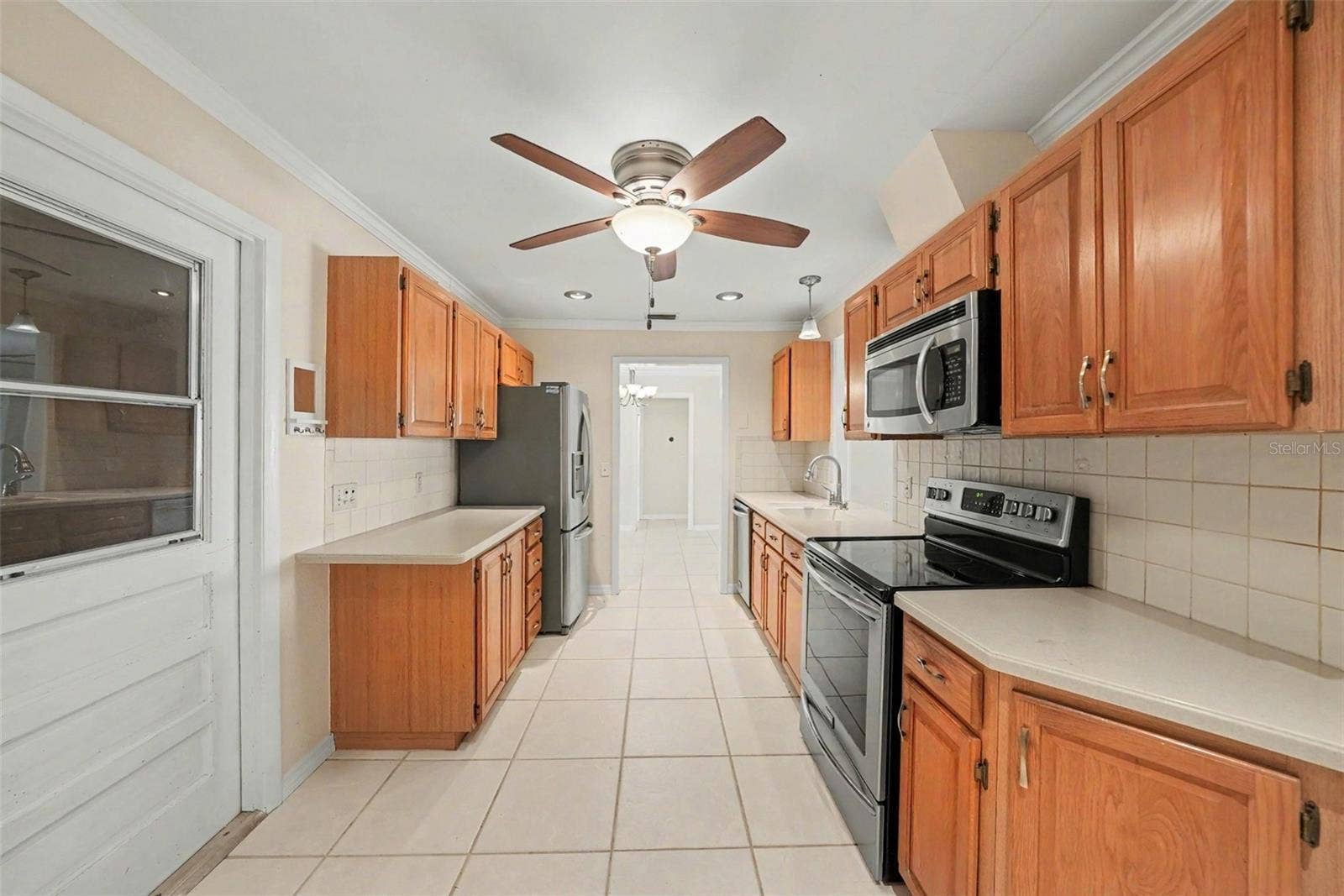 14161 HETRICK CIRCLE N, Largo, FL 33774 14161 HETRICK CIRCLE N, Largo, FL 33774