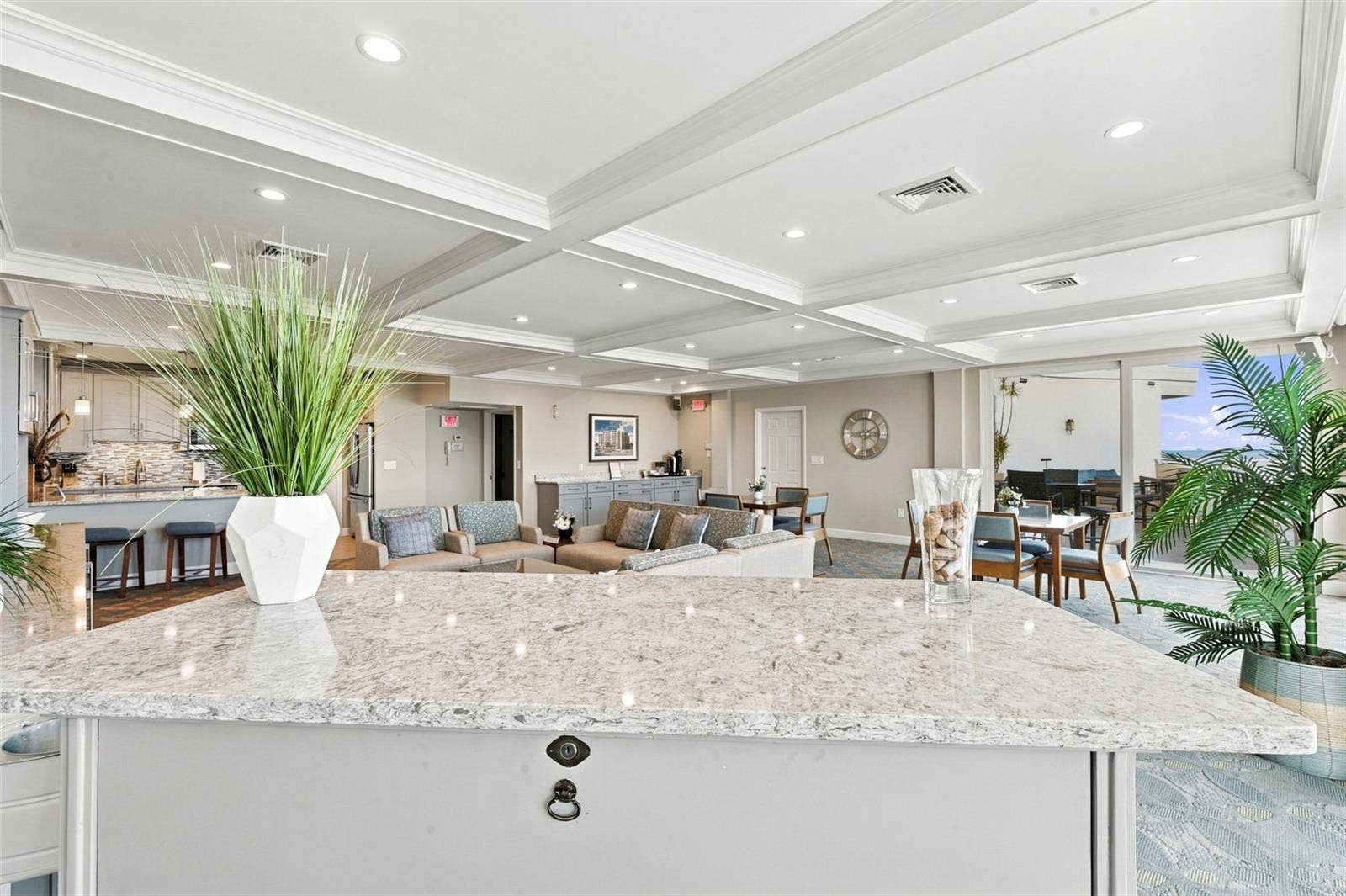 700 BEACH DRIVE NE, #803, St Petersburg, FL 33701 9th Floor Social Room