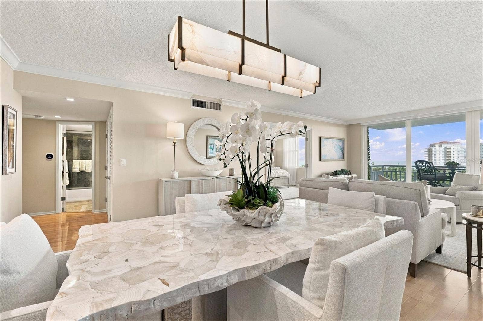 700 BEACH DRIVE NE, #803, St Petersburg, FL 33701 700 BEACH DRIVE NE, #803, St Petersburg, FL 33701