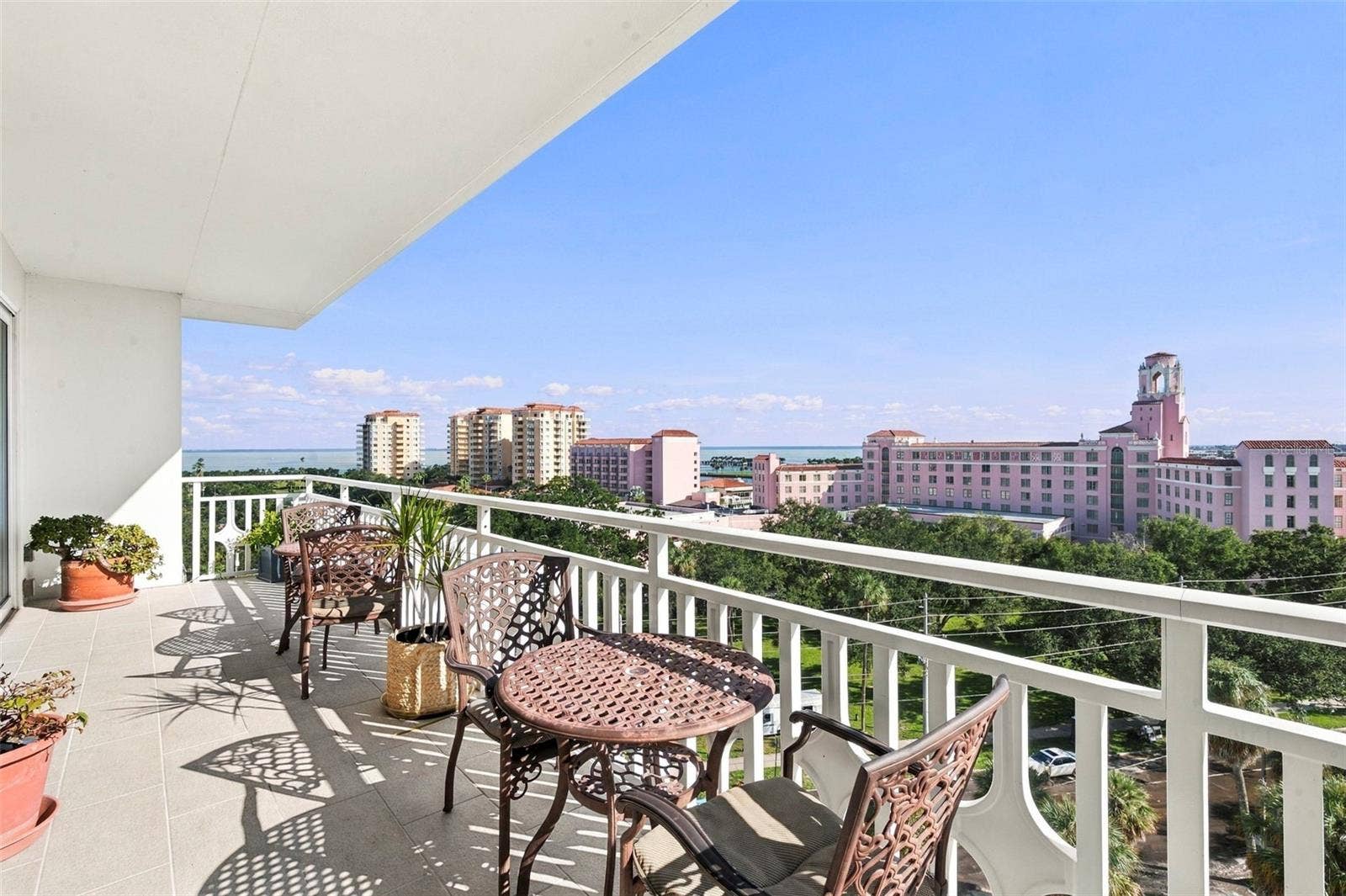 700 BEACH DRIVE NE, #803, St Petersburg, FL 33701 Balcony off of the Social Room