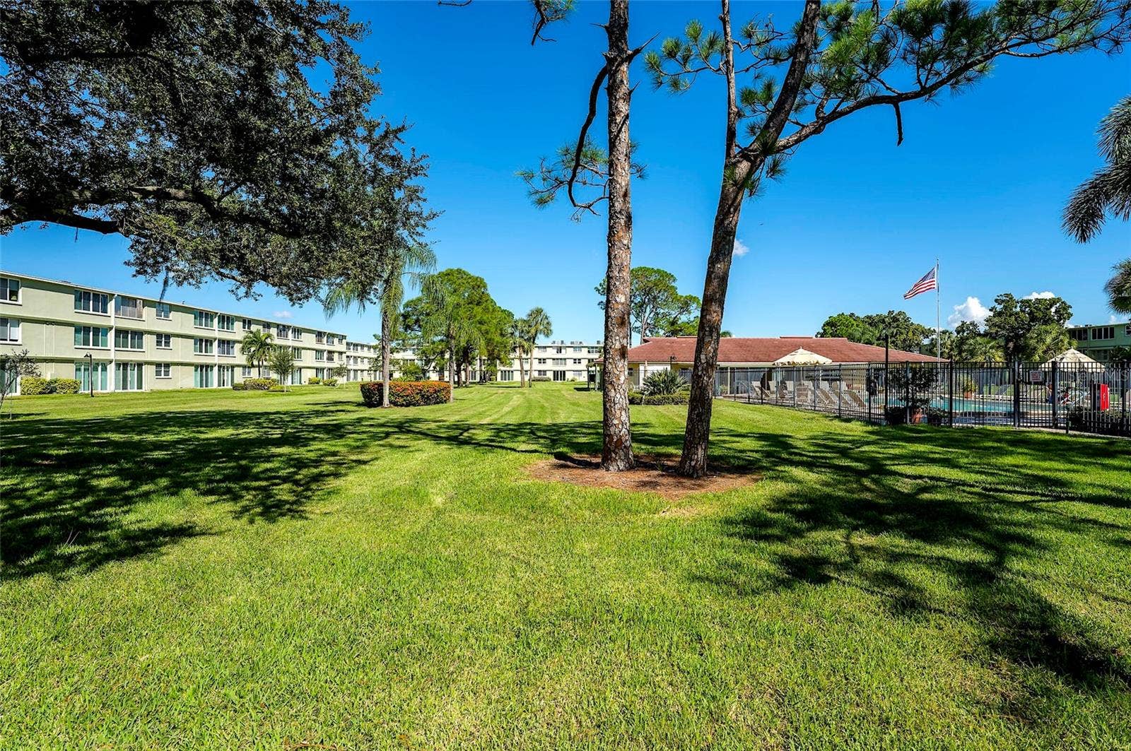 4705 1ST STREET NE, #137, St Petersburg, FL 33703 4705 1ST STREET NE, #137, St Petersburg, FL 33703