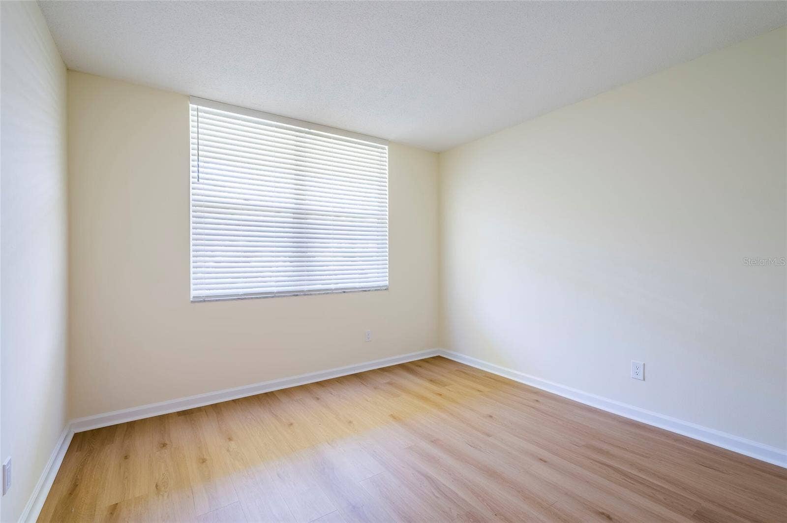 4705 1ST STREET NE, #137, St Petersburg, FL 33703 4705 1ST STREET NE, #137, St Petersburg, FL 33703