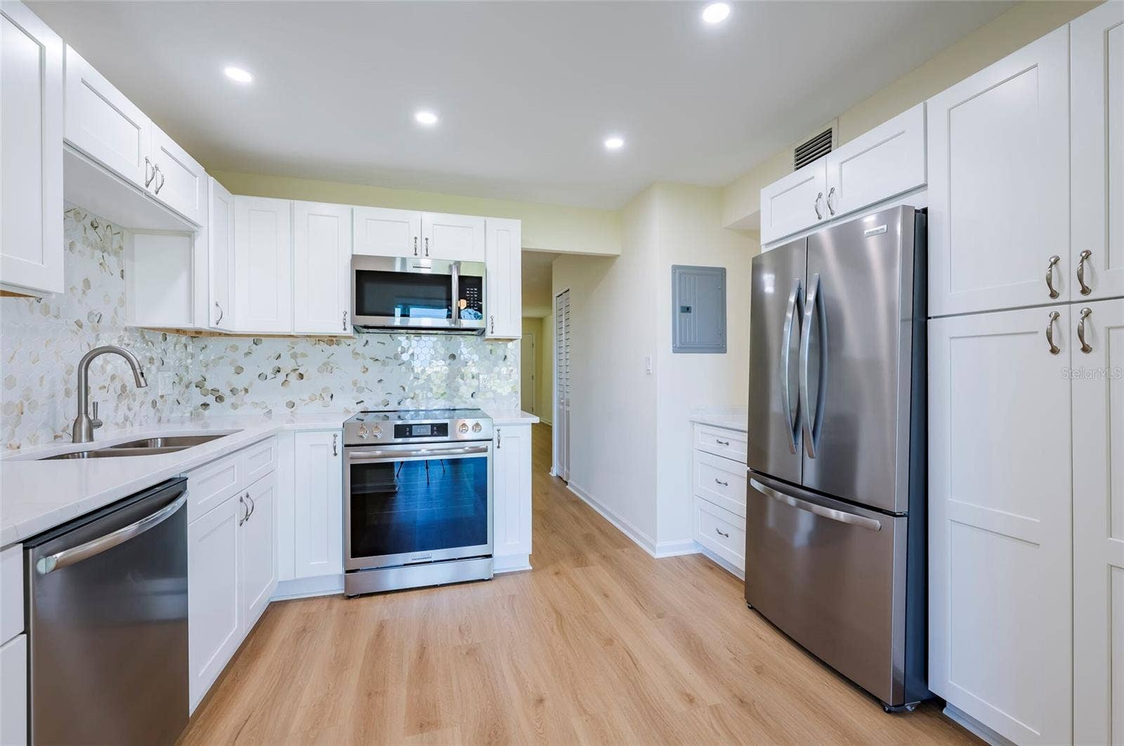 4705 1ST STREET NE, #137, St Petersburg, FL 33703 4705 1ST STREET NE, #137, St Petersburg, FL 33703