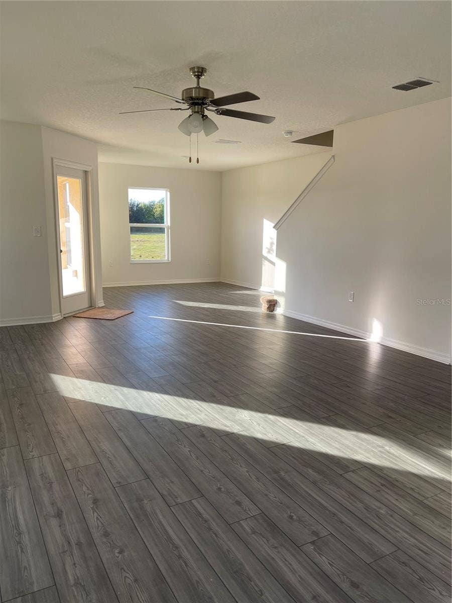 5323 COMPANION LANE, Tampa, FL 33619 5323 COMPANION LANE, Tampa, FL 33619