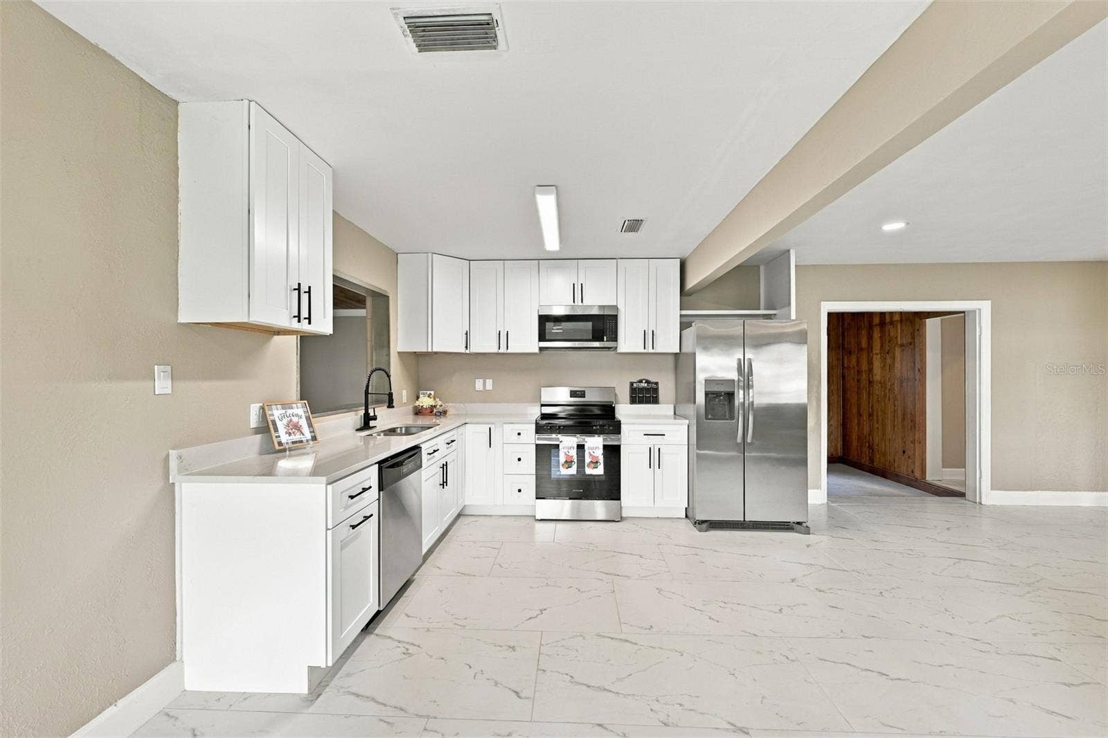 1717 8TH STREET W, Palmetto, FL 34221