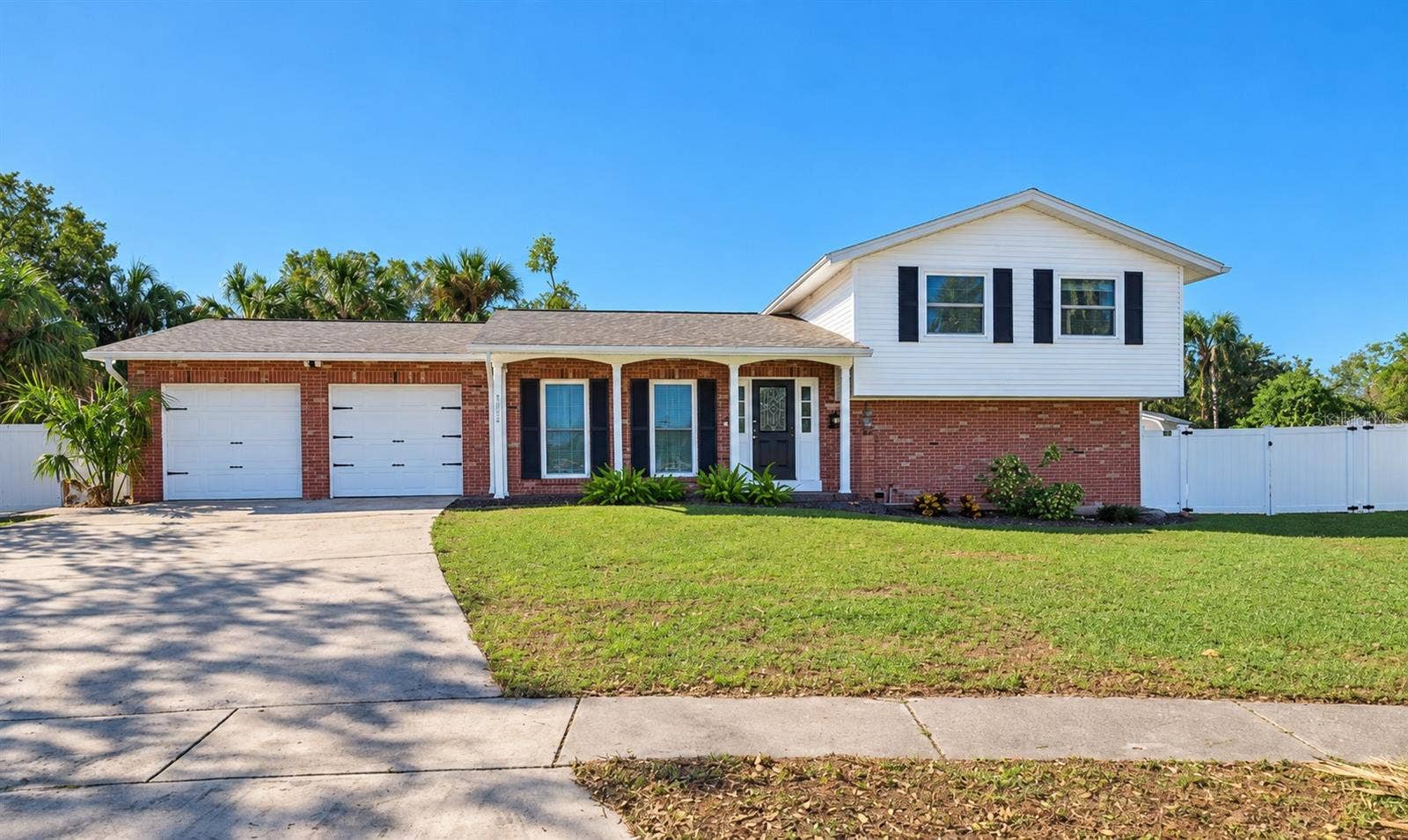 7002 DANEWOOD COURT, Tampa, FL 33615 7002 DANEWOOD COURT, Tampa, FL 33615